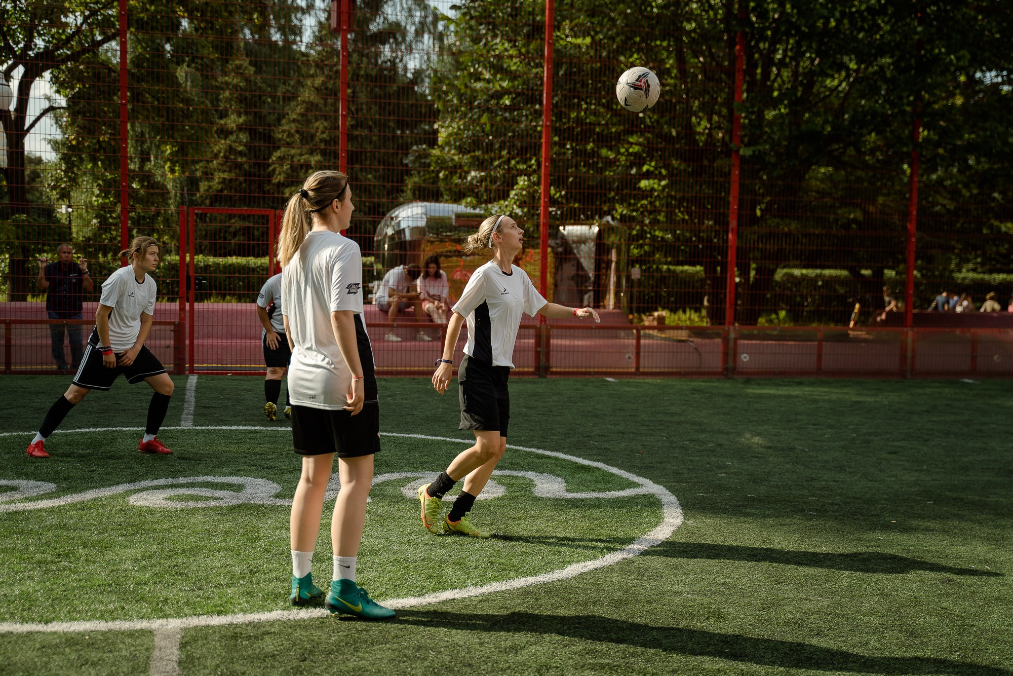 ФК «СКОРОСТЬ РЕШАЕТ» от СБП, РПЛ и Плюс Дача. Репортажный и свадебный фотограф в Москве