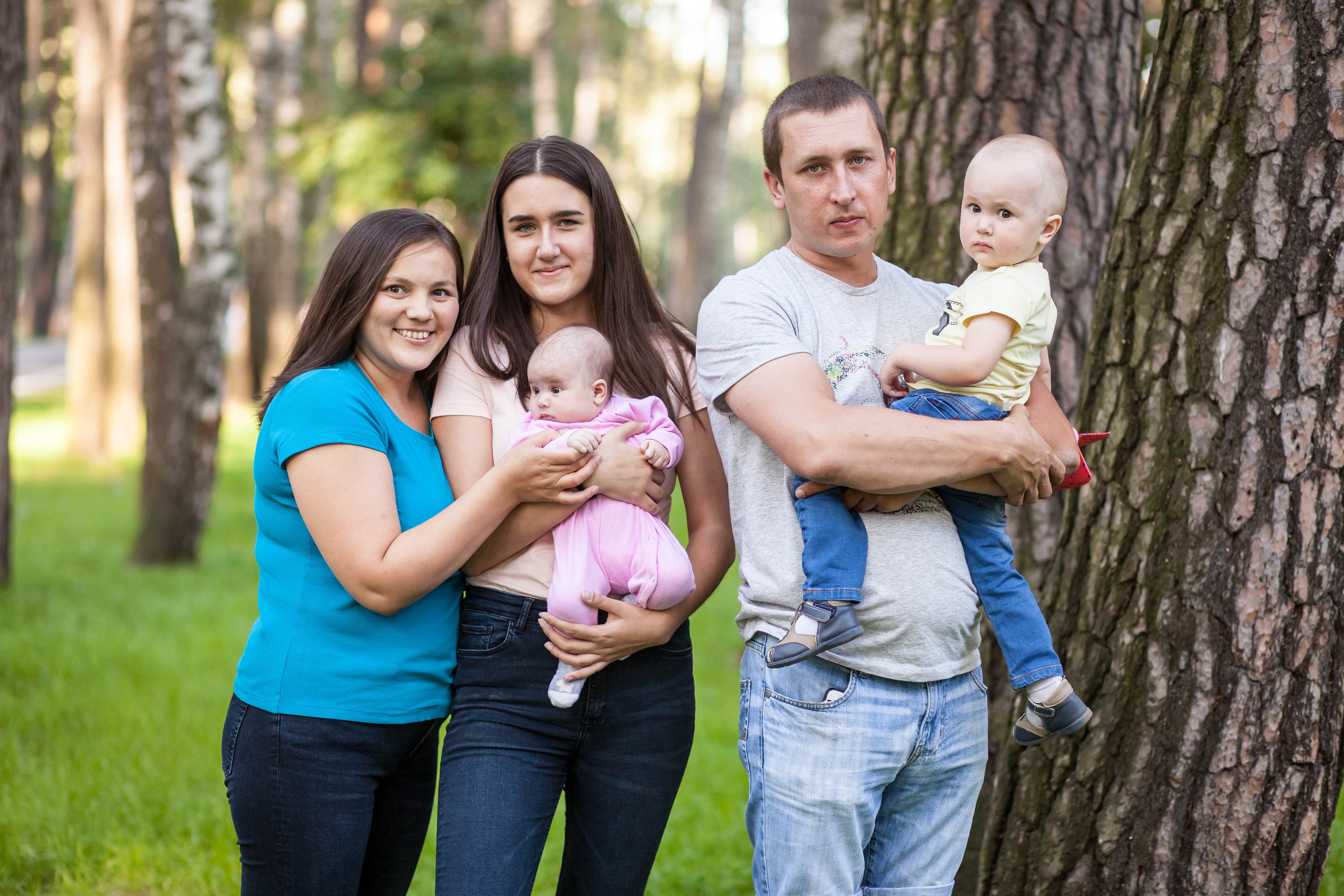 Семейная фотосессия в парках Балашихи.