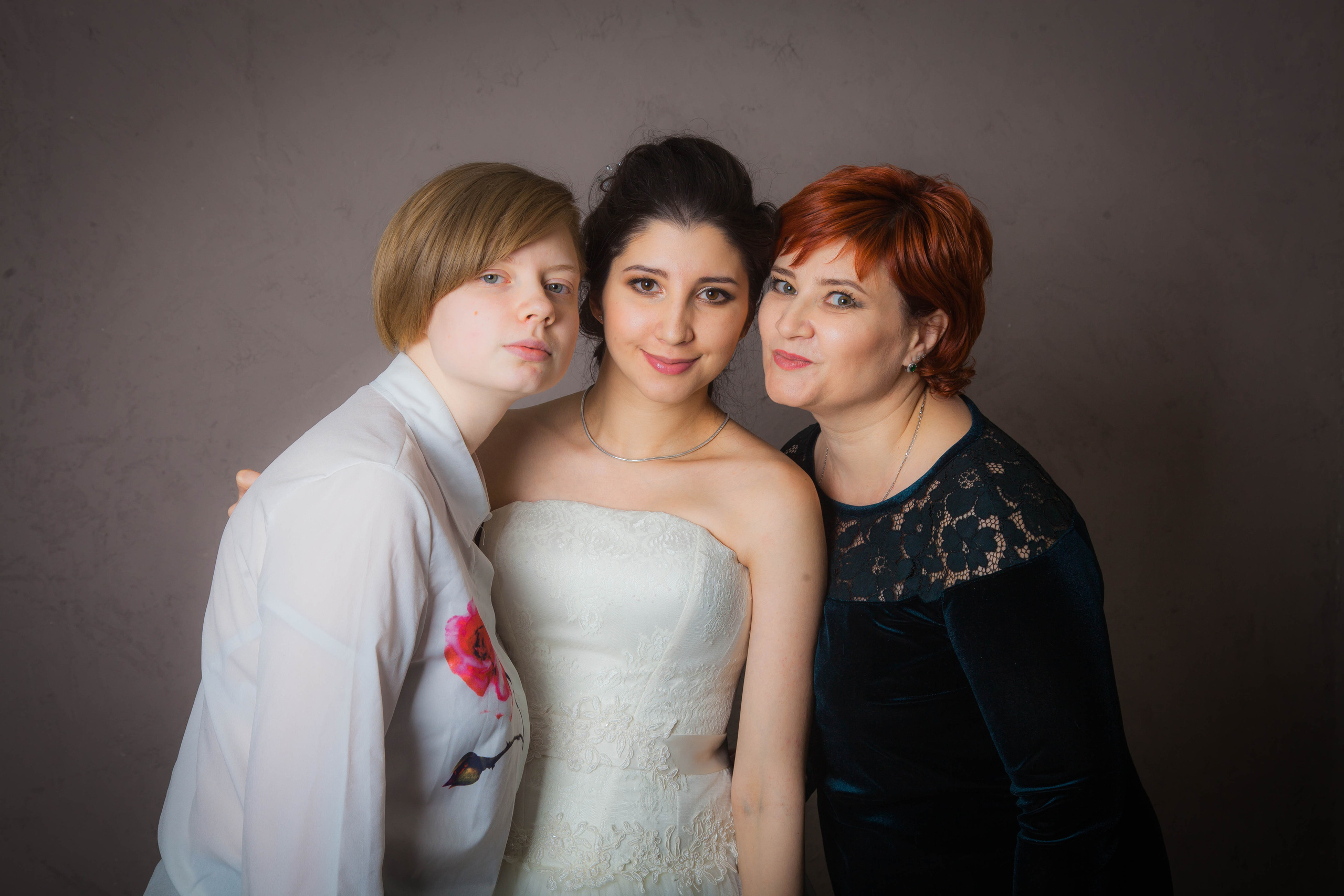 Семейные фотосессии в Балашихе в студии и на природе. Свадебный, семейный, детский фотограф в Балашихе Ефанов Алексей