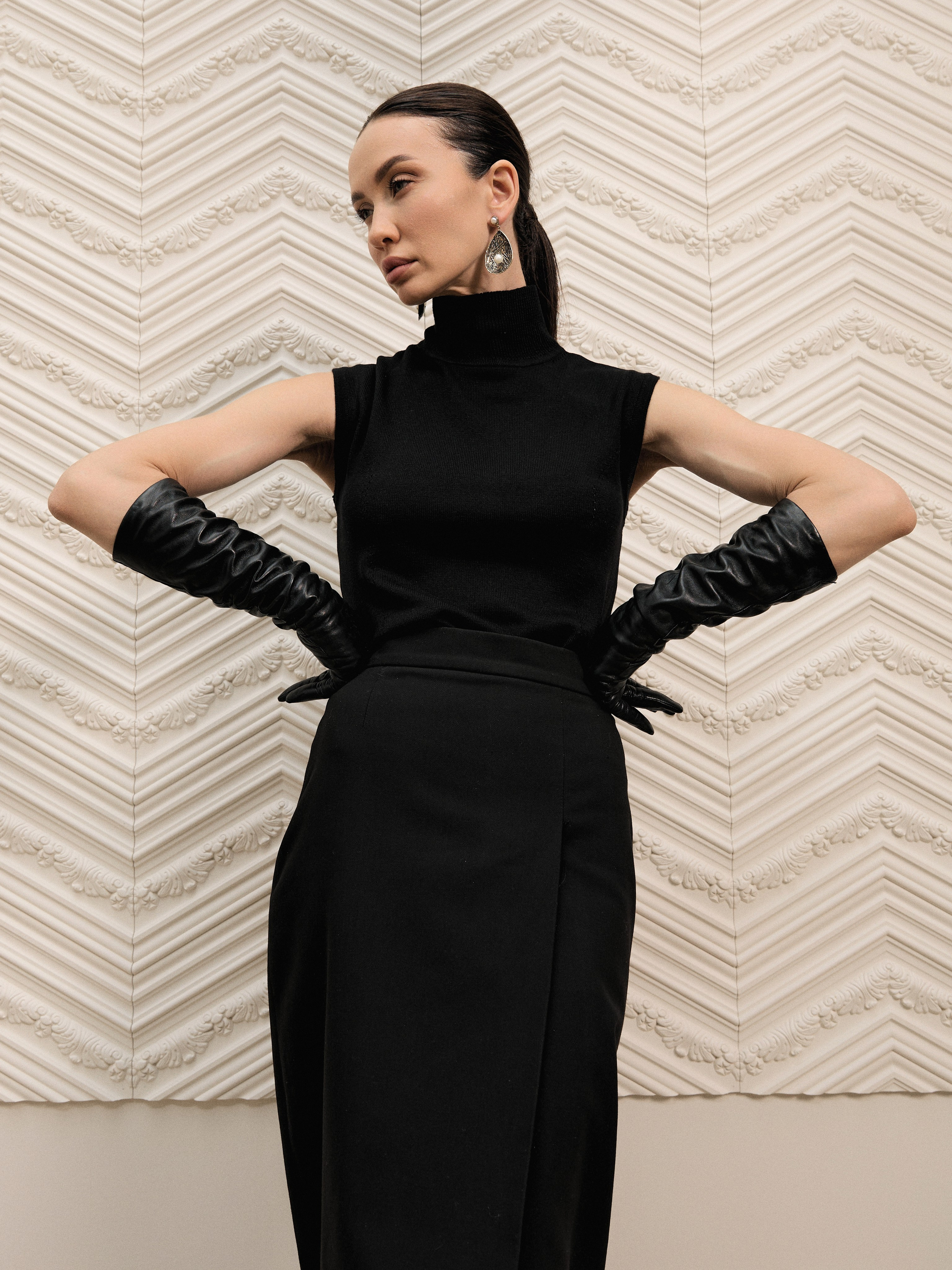 Red Cardigan. Фотограф в Москве и Сургуте Алла Лесовая. Снимаю каталог для брендов и индивидуальные портреты для людей