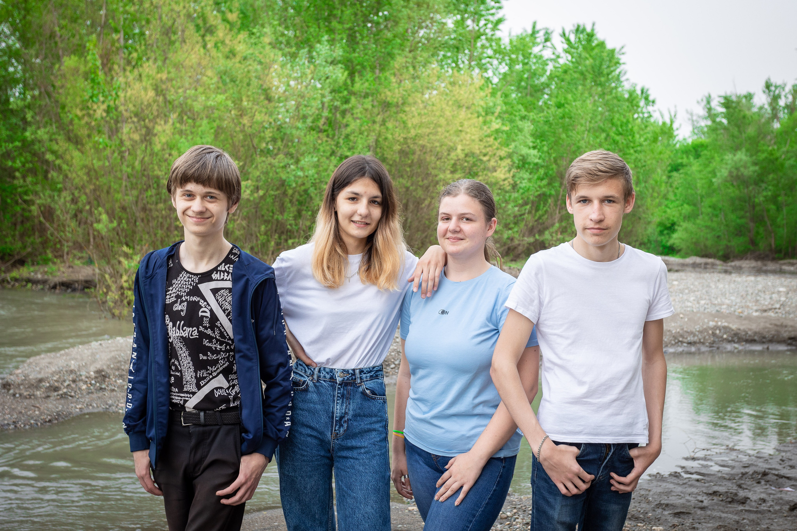 Уличная фотосессия на выпускной альбом. Выпускные альбомы Майкоп, Краснодар Елена Золотарева