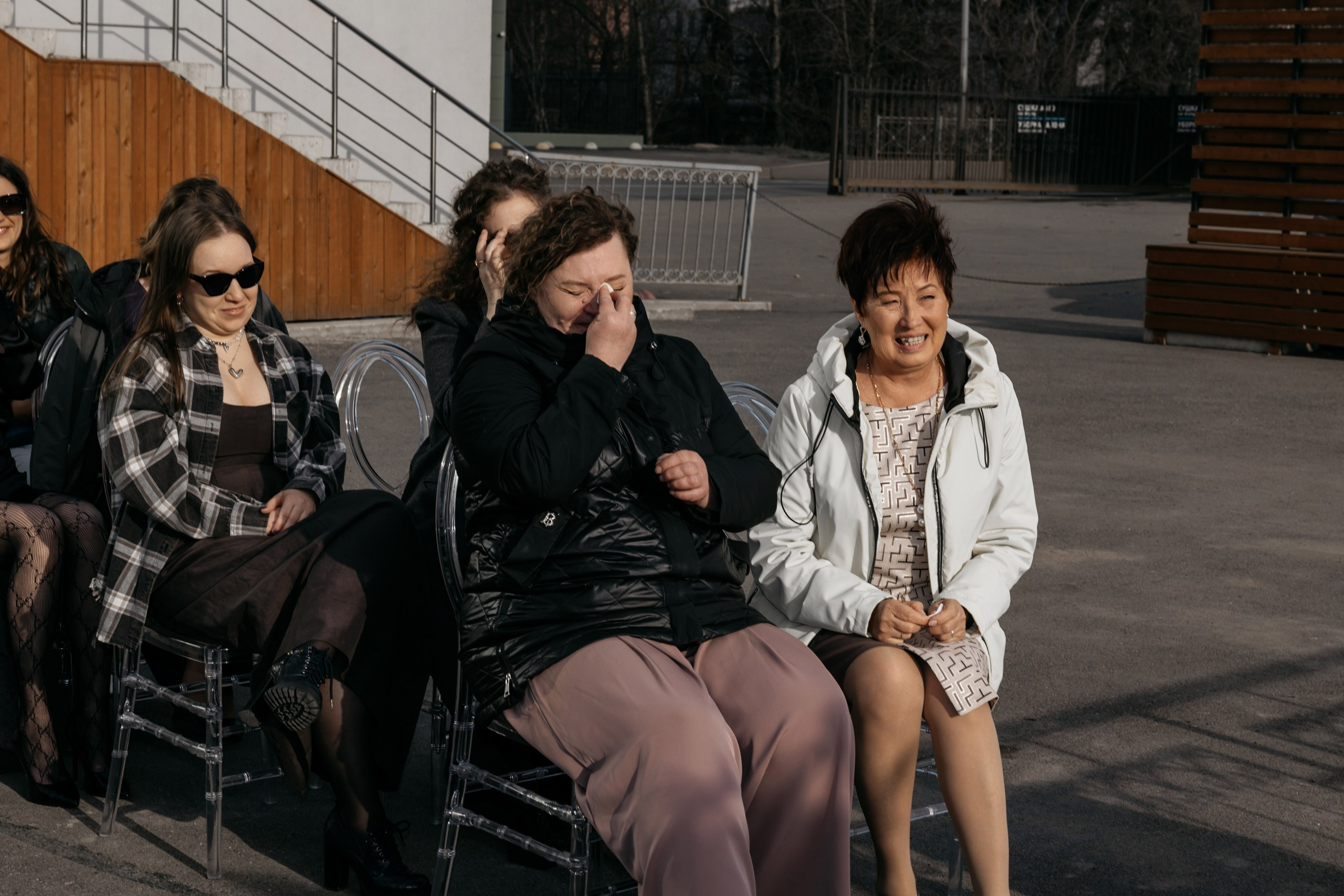 Свадебная фотосессия банкета. Свадебный и Семейный Фотограф в Гатчине и Санкт-Петербурге Виктория