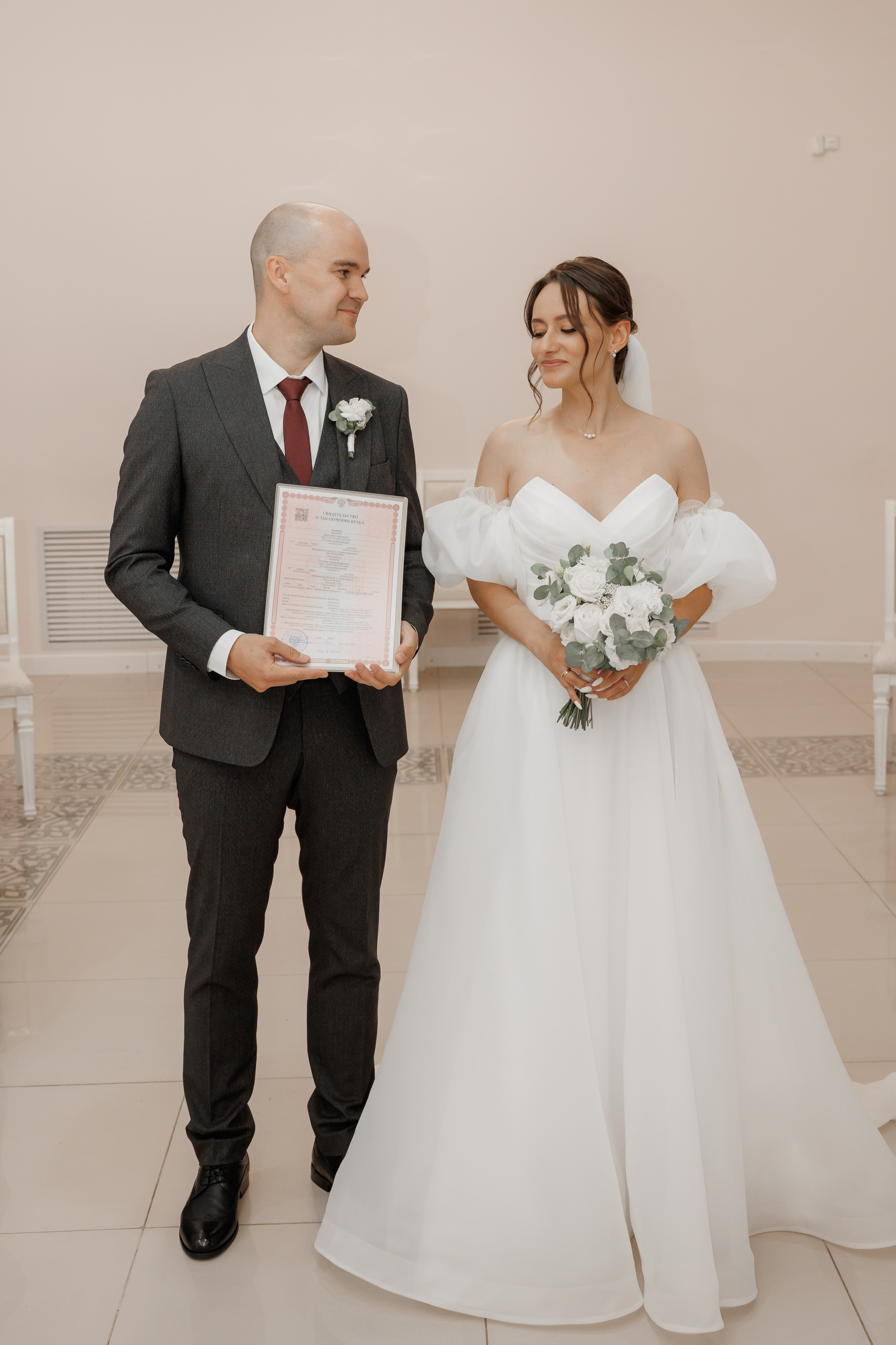 Полина и Дмитрий, загородный клуб «Барин», ЗАГС в г. Пушкино. Свадебный и репортажный фотограф (Москва, Королев и другие)