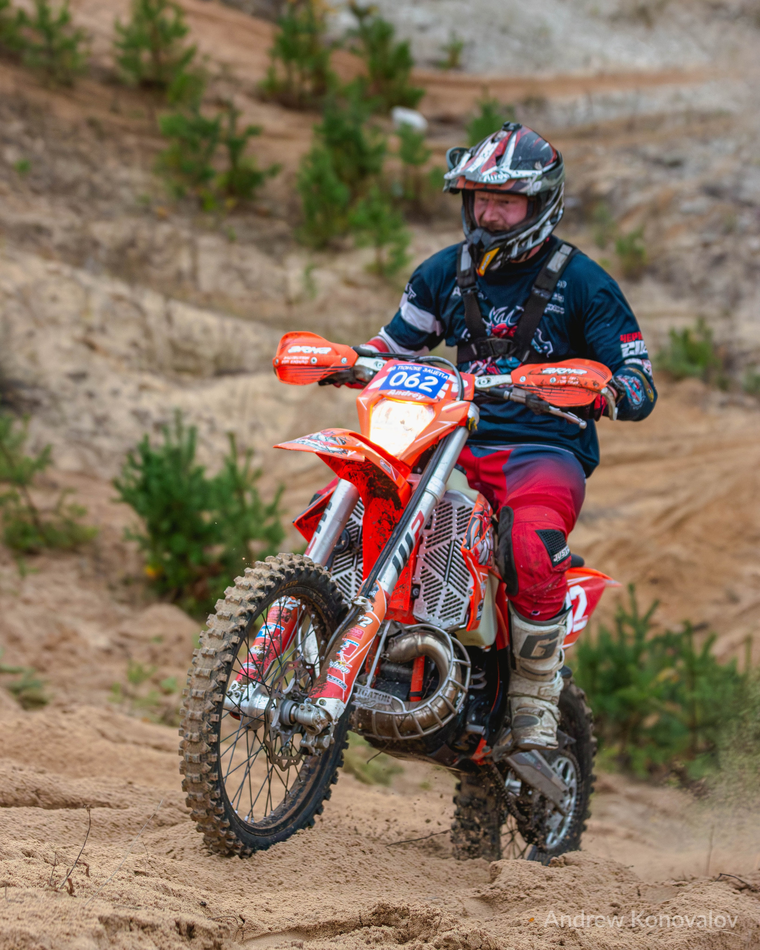«В поиске зацепа» — Эндуро. Андрей Коновалов — фотограф автомобилей и автоспорта