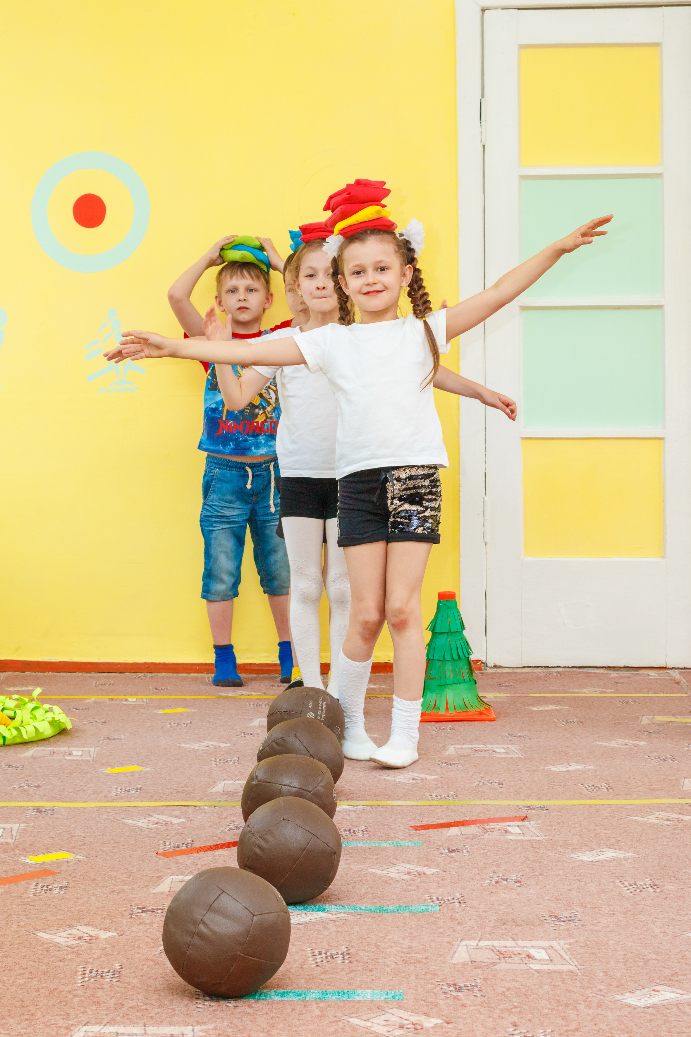 ФИЗКУЛЬТУРА. Марина Ушакова. Фотограф. Выпускные альбомы. г. Краснодар