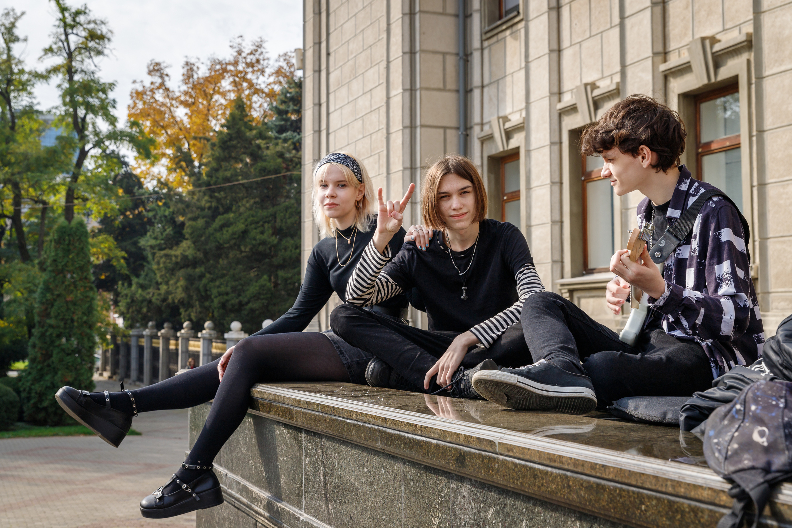 Прогулка по Красной с лёгким намёком на стиль 90-х. Марина Ушакова. Фотограф. Выпускные альбомы. г. Краснодар