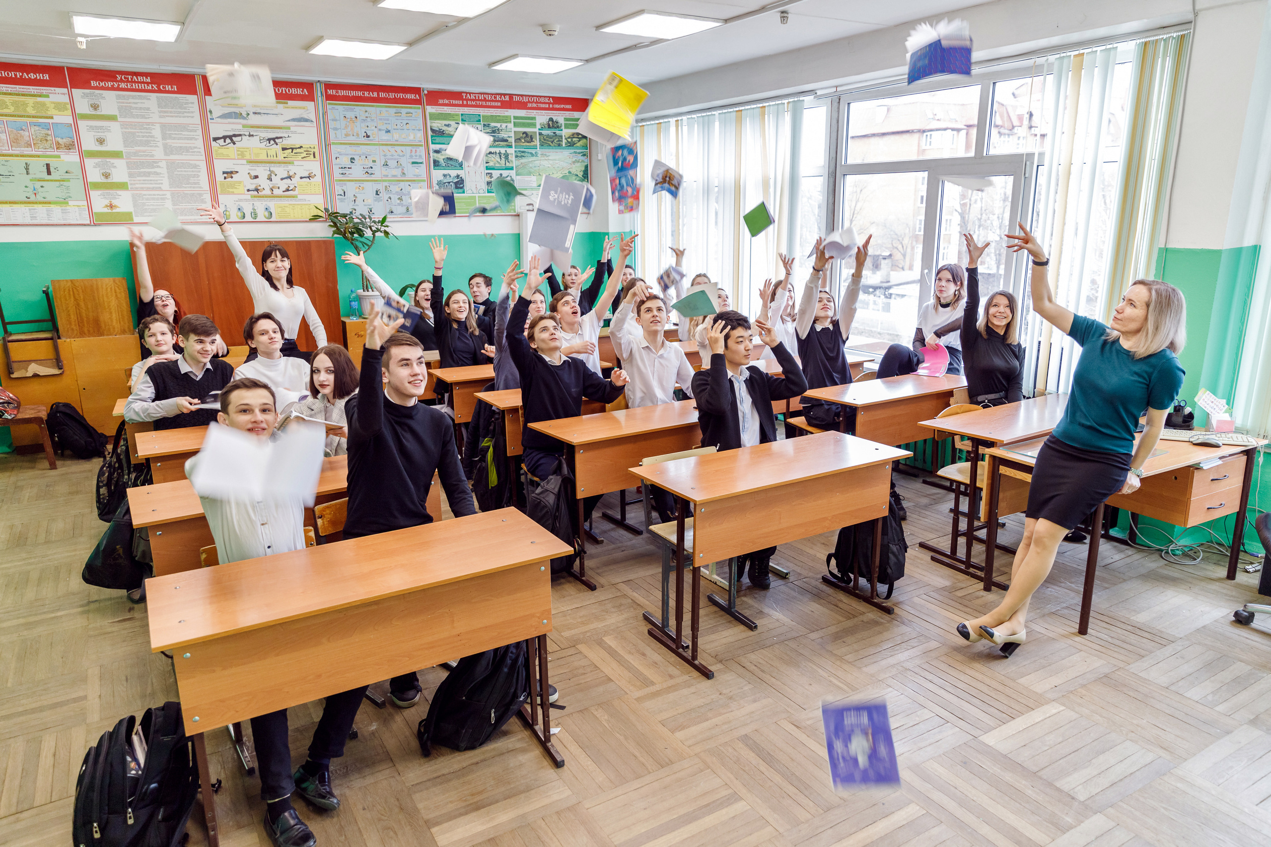 ОТ ЗВОНКА ДО ЗВОНКА. Марина Ушакова. Фотограф. Выпускные альбомы. г. Краснодар