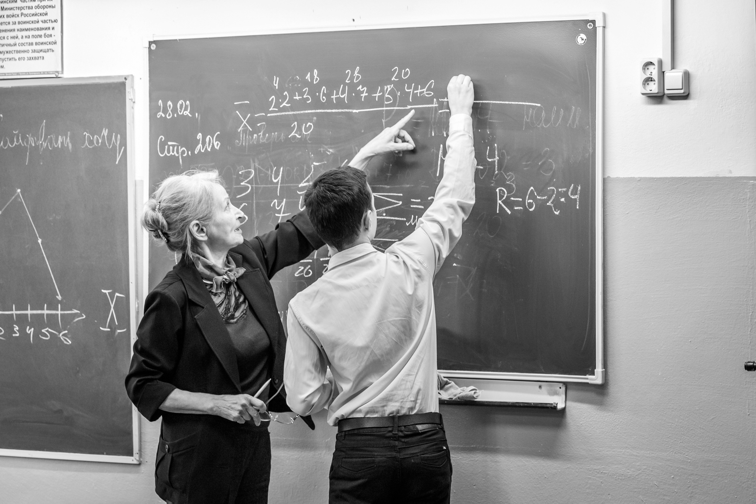 ОТ ЗВОНКА ДО ЗВОНКА. Марина Ушакова. Фотограф. Выпускные альбомы. г. Краснодар