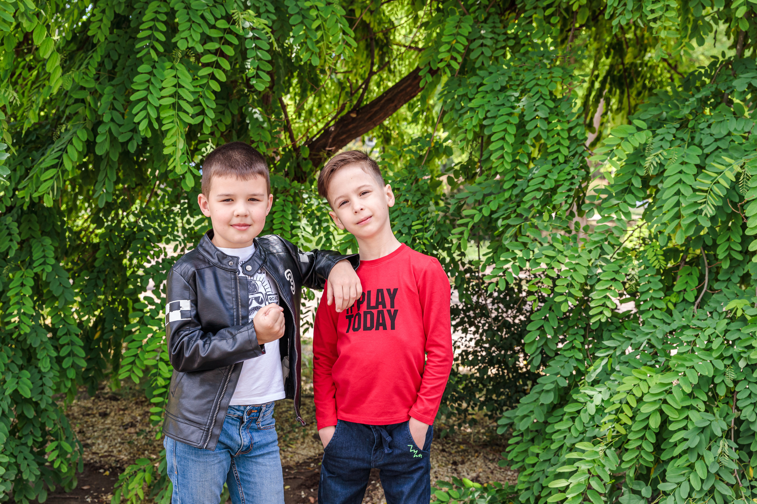 НА ПРОГУЛКЕ. Марина Ушакова. Фотограф. Выпускные альбомы. г. Краснодар