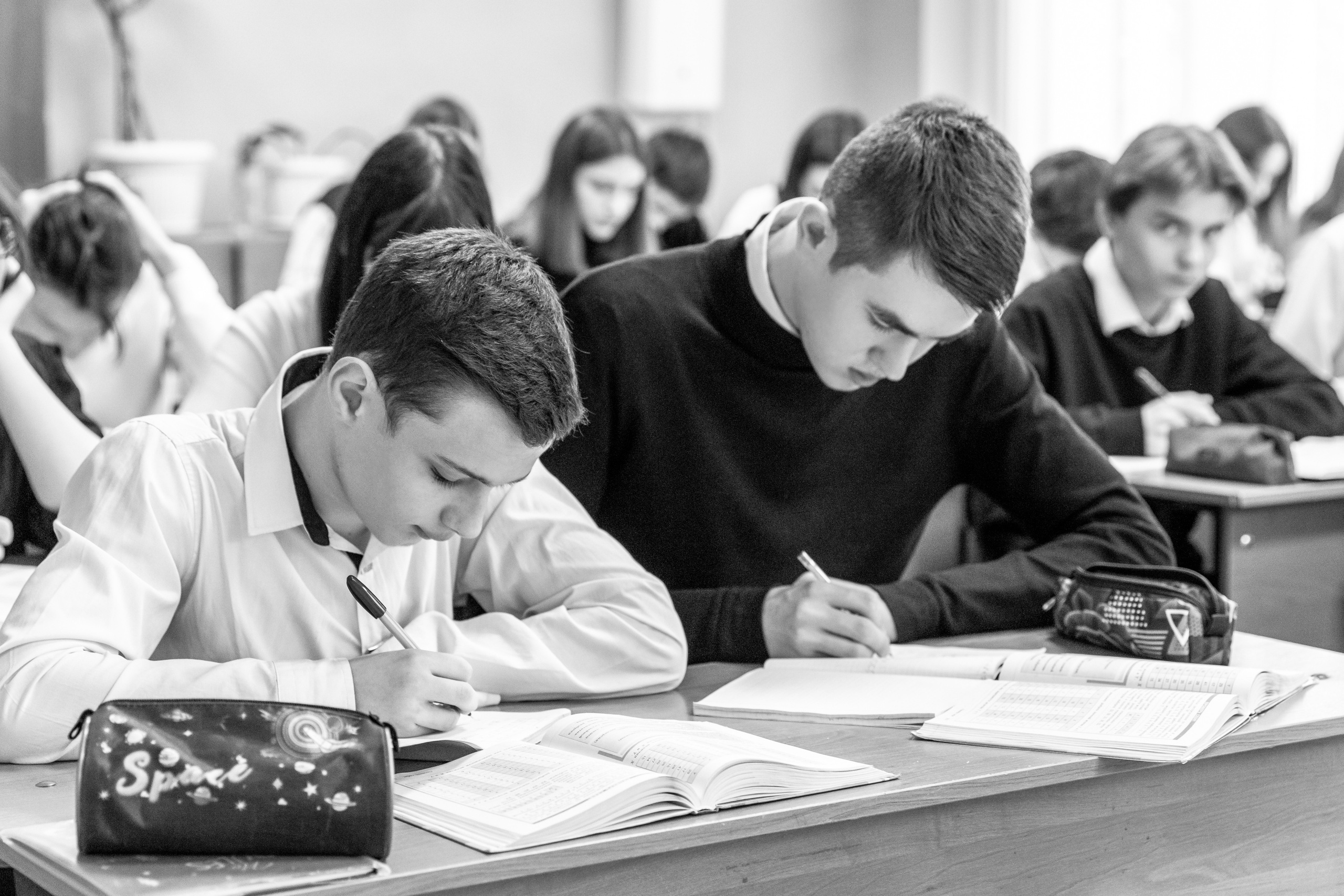 ОТ ЗВОНКА ДО ЗВОНКА. Марина Ушакова. Фотограф. Выпускные альбомы. г. Краснодар