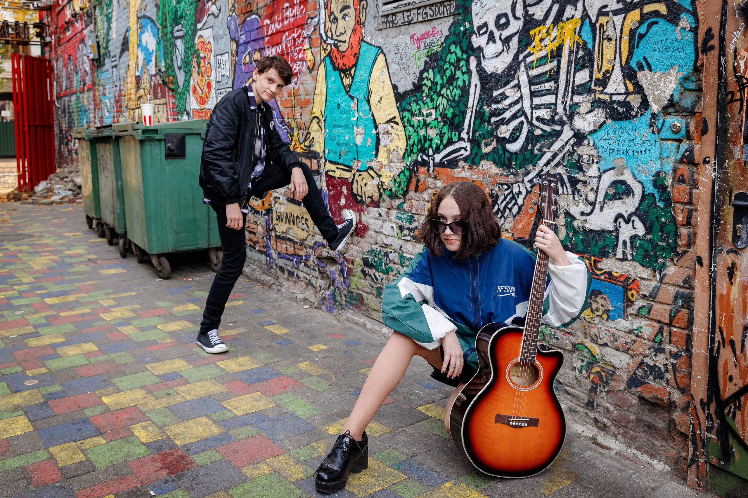 Прогулка по Красной с лёгким намёком на стиль 90-х. Марина Ушакова. Фотограф. Выпускные альбомы. г. Краснодар