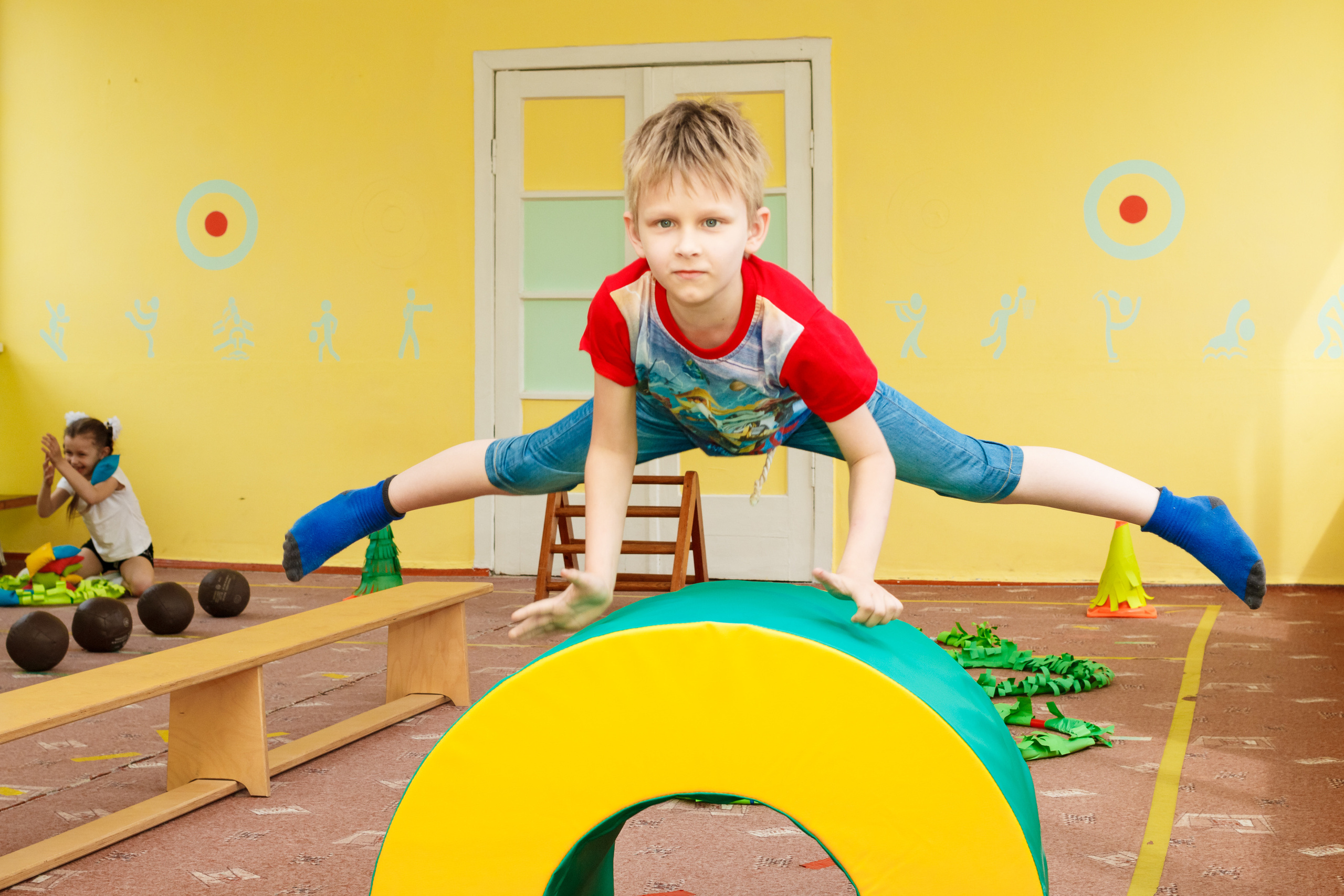 ФИЗКУЛЬТУРА. Марина Ушакова. Фотограф. Выпускные альбомы. г. Краснодар