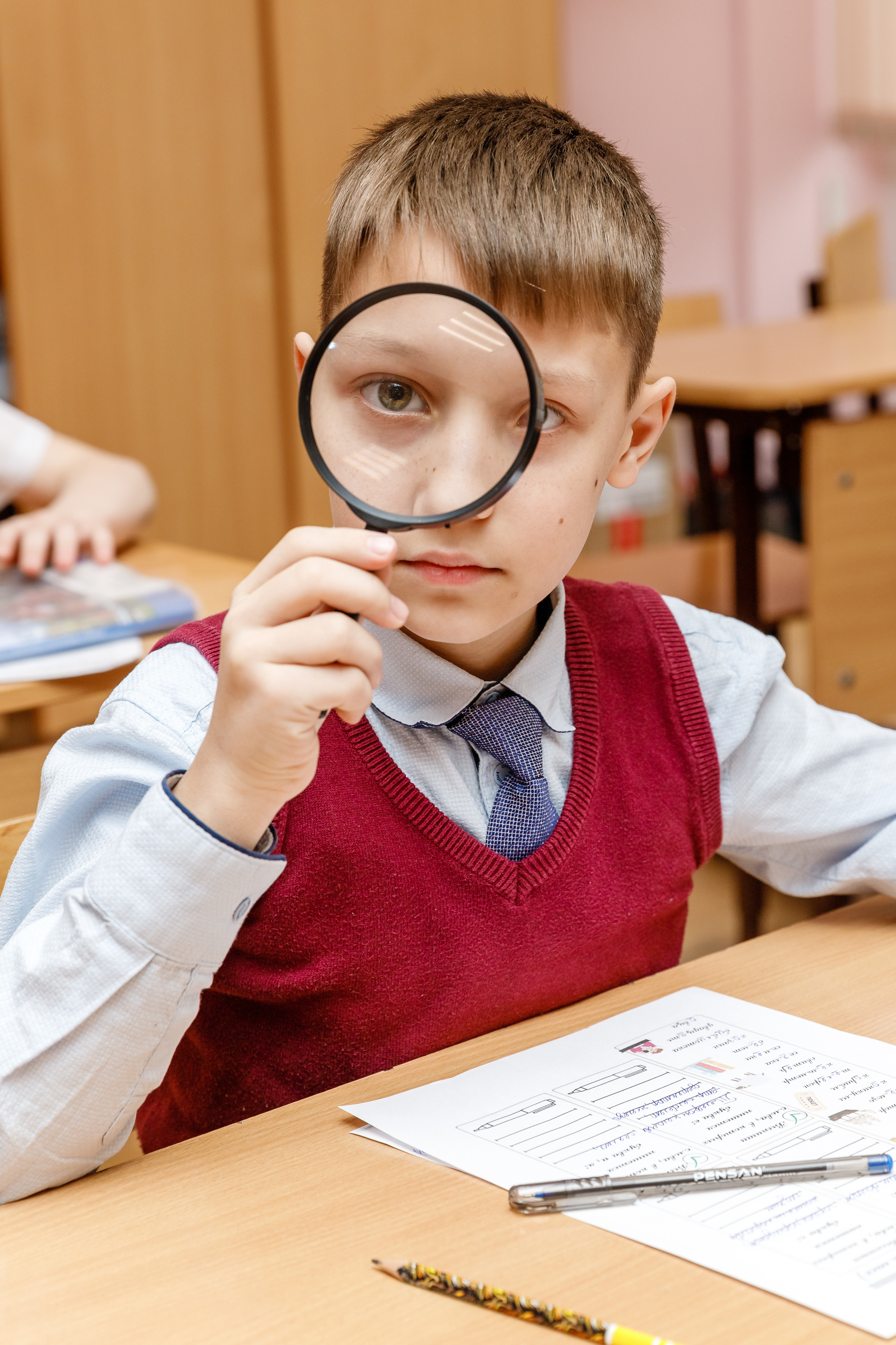 НА УРОКАХ. Марина Ушакова. Фотограф. Выпускные альбомы. г. Краснодар