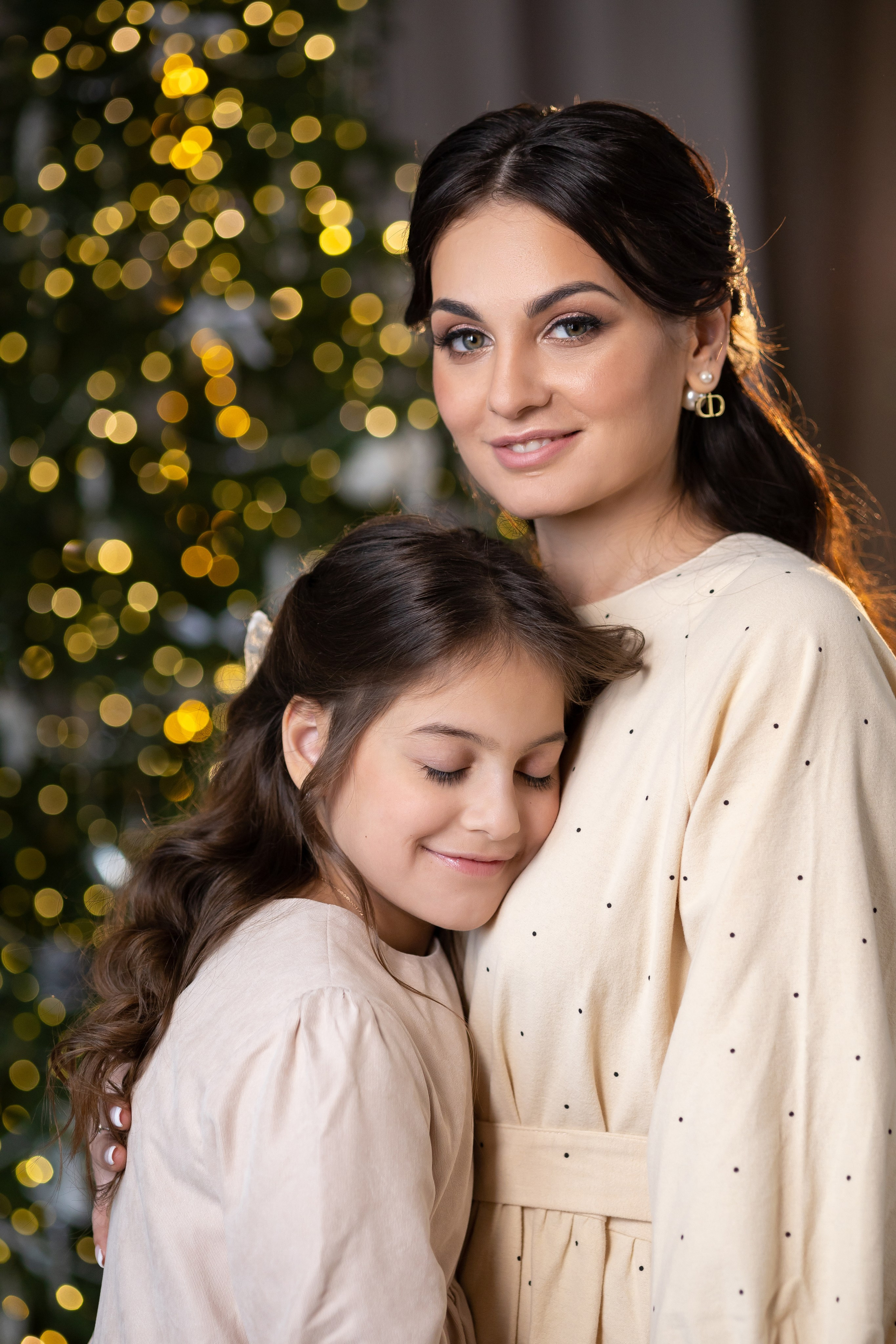 Василиса и Валентина. Главная