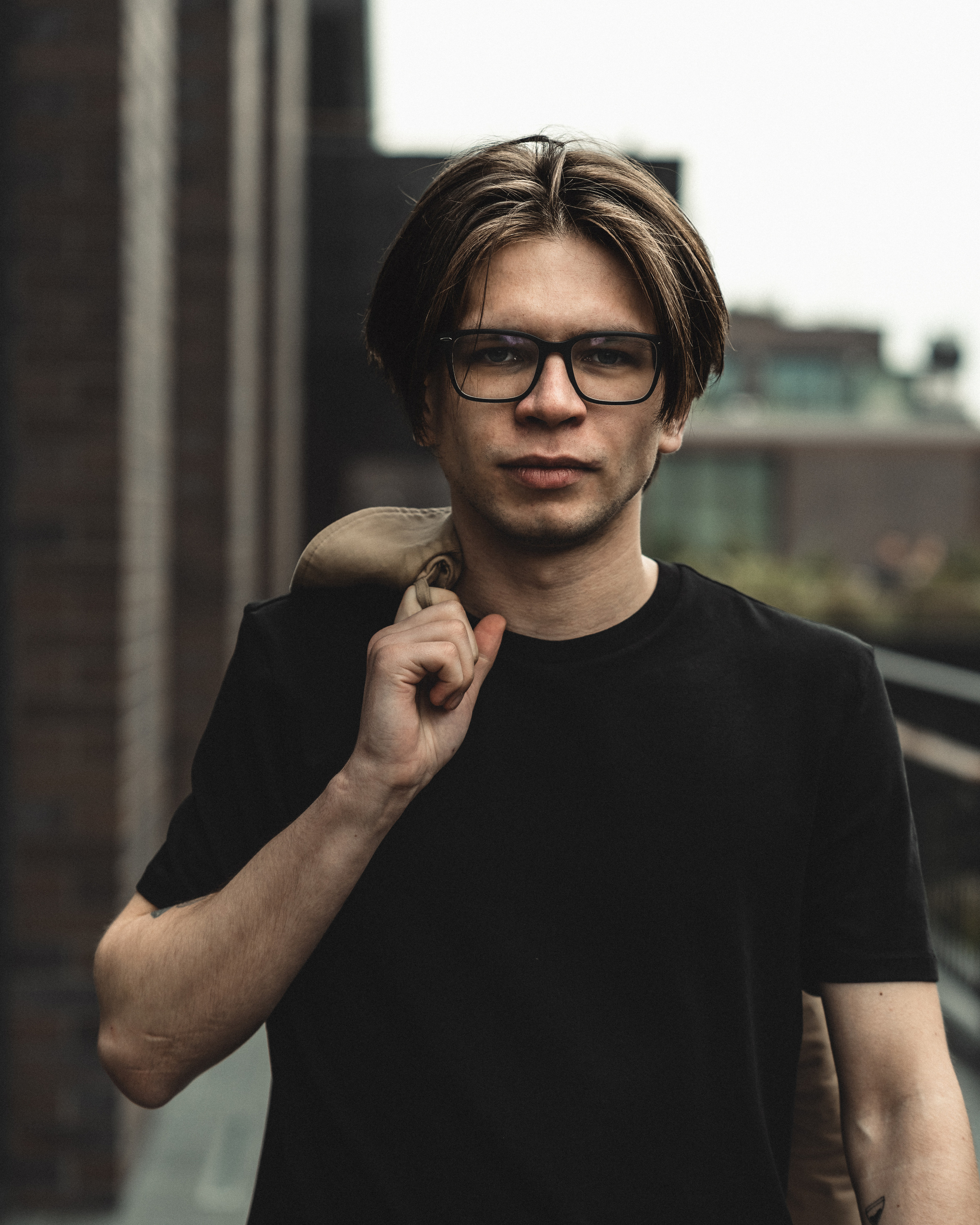 Portrait. Если ты на Земле — звони