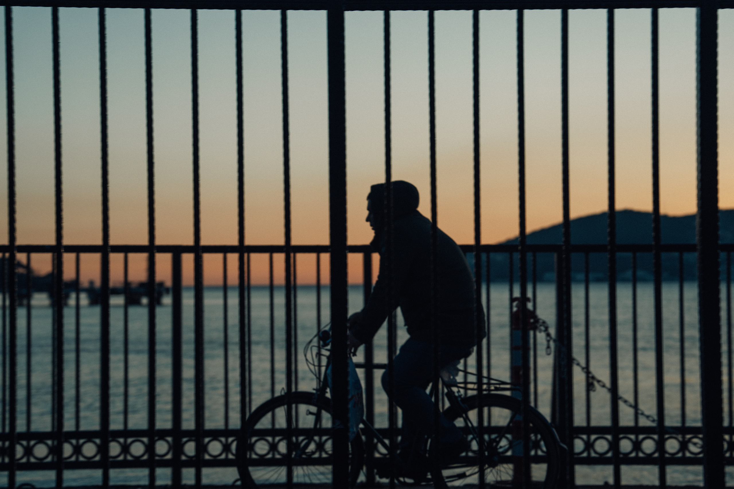 Street. Если ты на Земле — звони