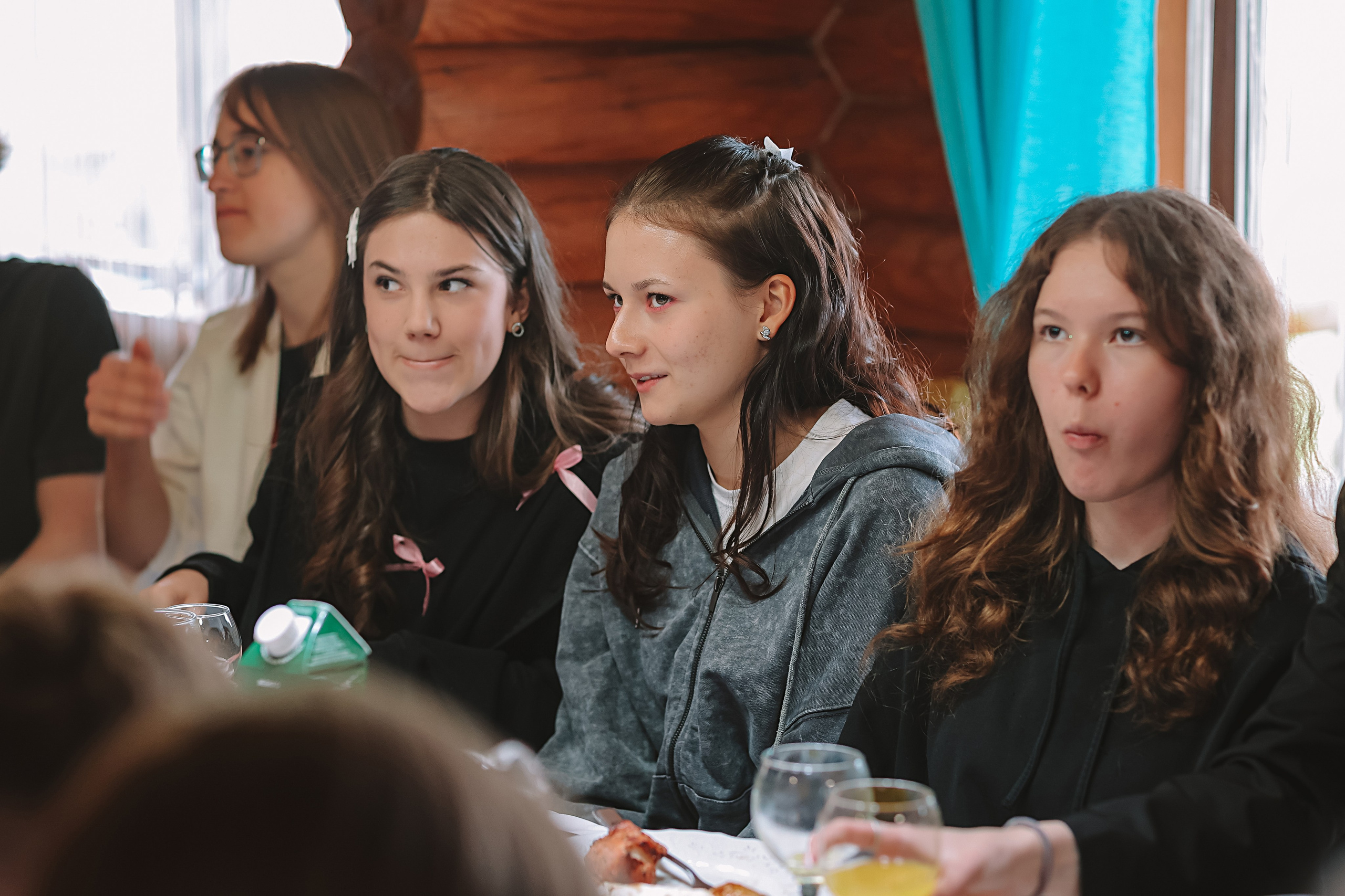 Последний звонок. Семейный фотограф Тюмень, фотограф на роды Салмина Мария
