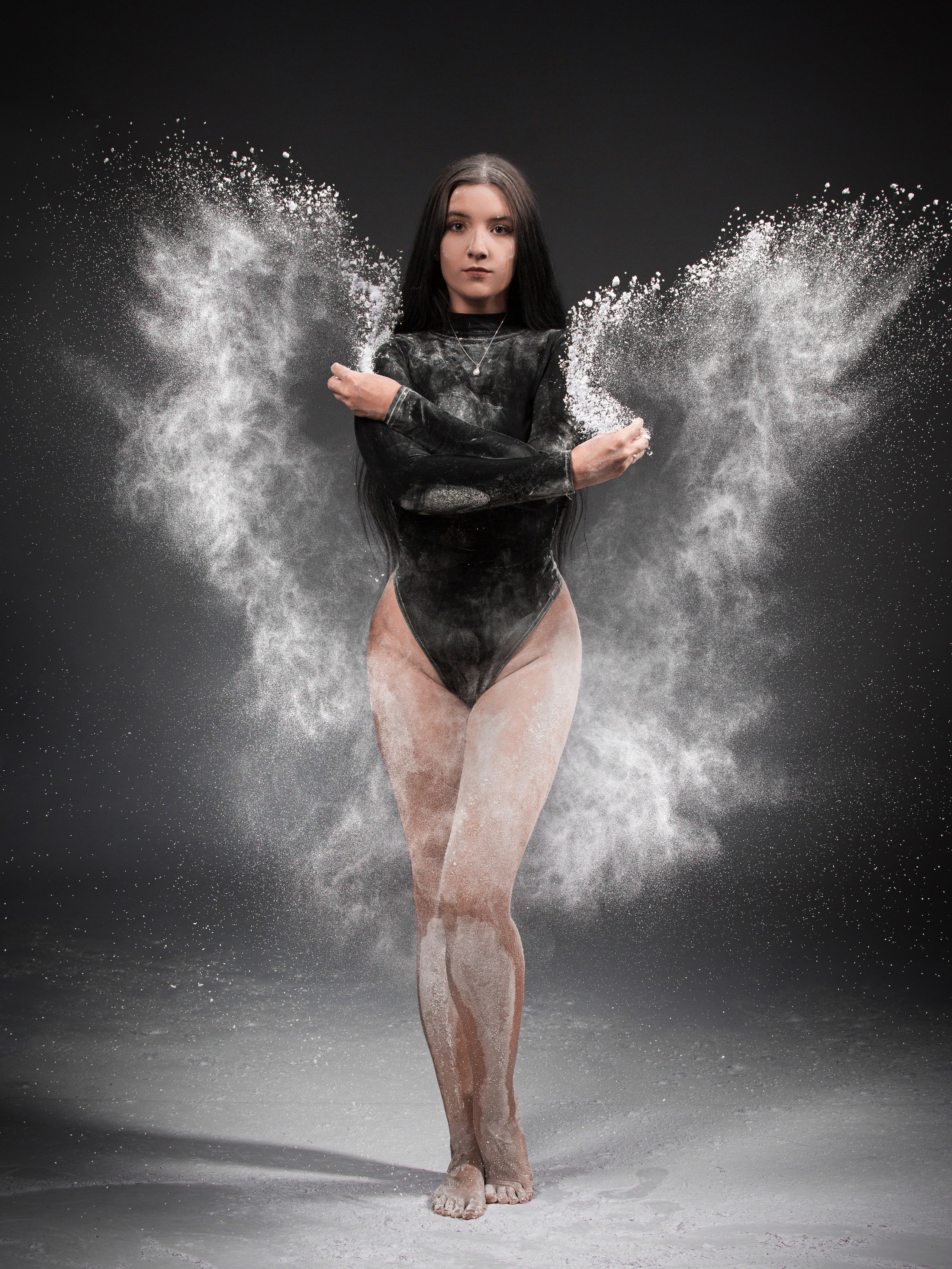 Фото с мукой. Фотограф Мария Кольцова