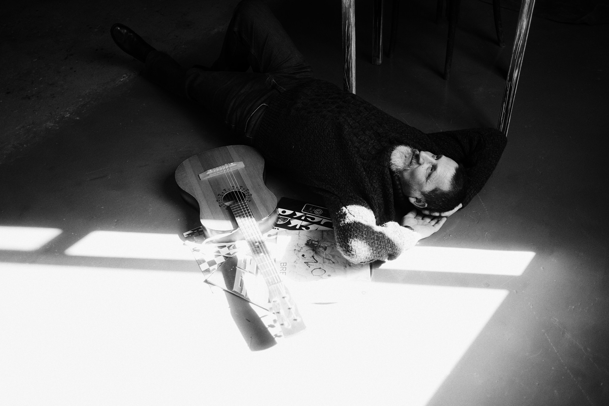 Фотосессия для папы в подарок: Мужской портрет в студии Тюмень. Портретный фотограф Тюмень Дарья Мустафина