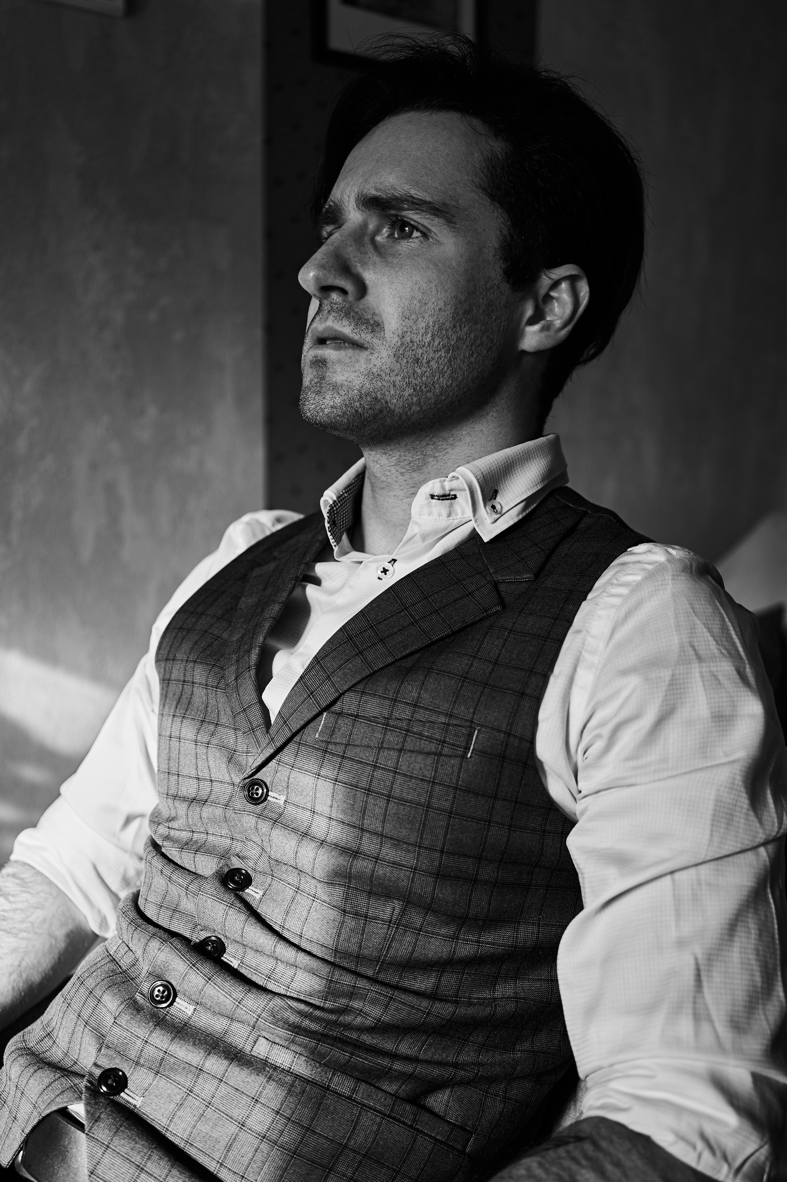 Михаил: имиджевая съёмка в квартире. Фотограф в Москве Анастасия Баева