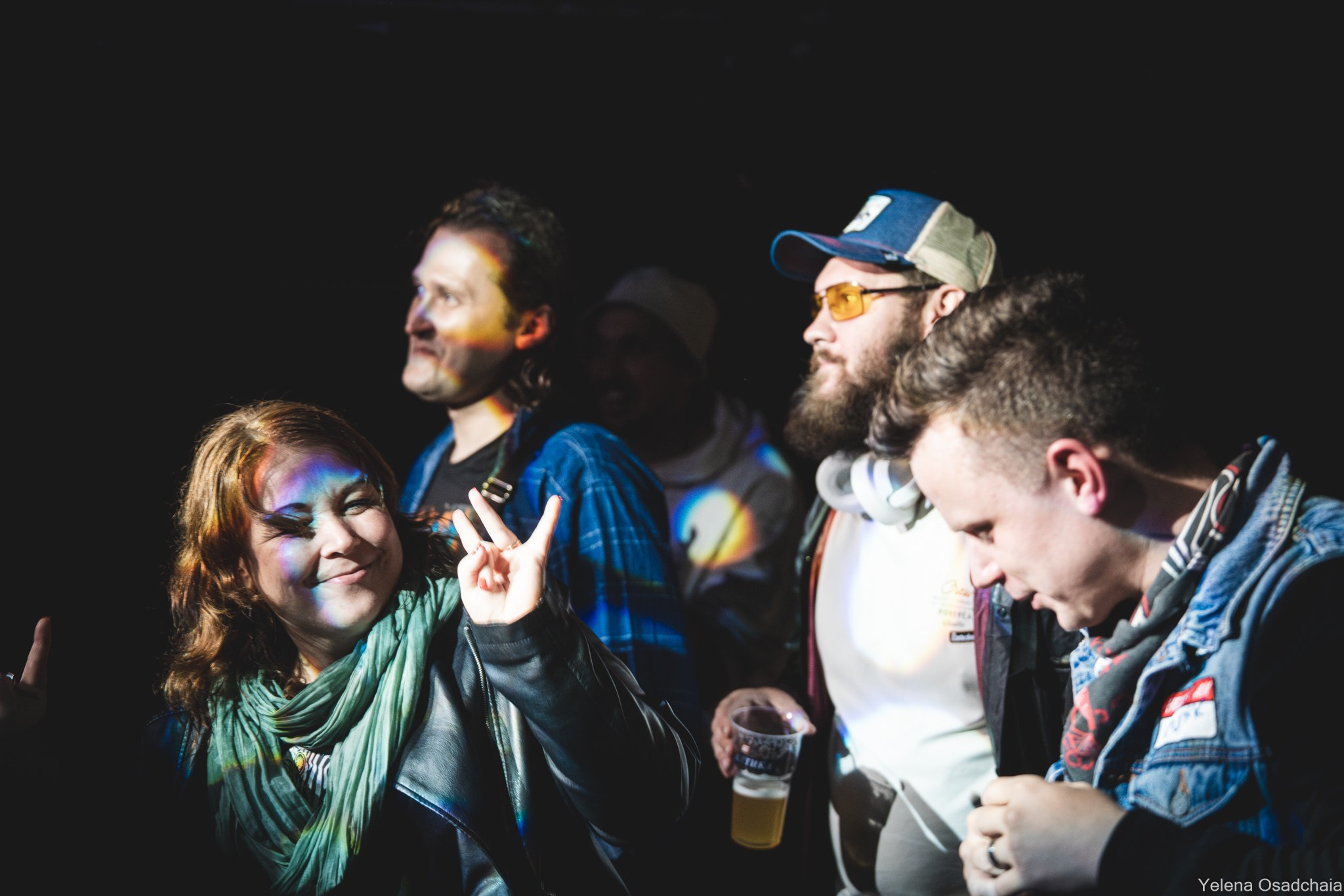 Живой 2025 — День 1. Елена Осадчая — фотографирую музыку на сцене и в жизни