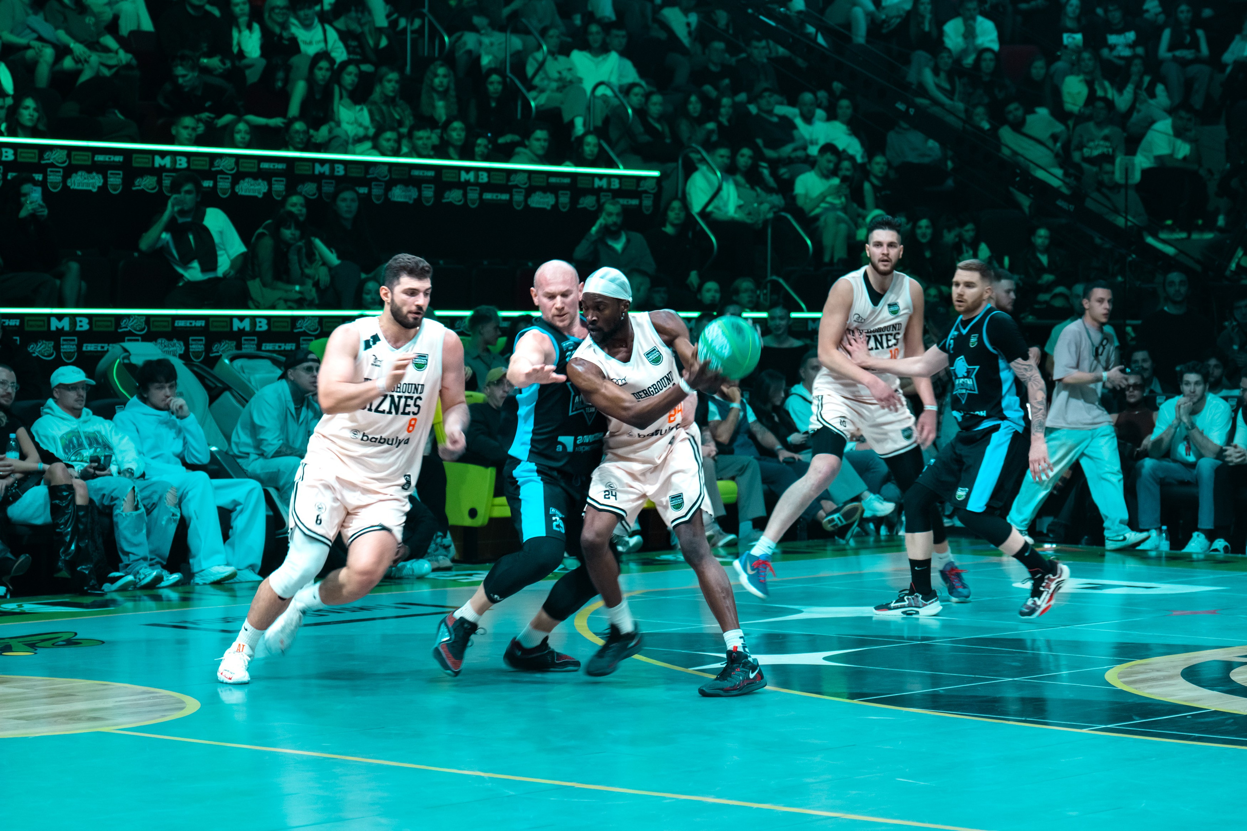 Media Basket & Лига Ставок. Фотограф Дмитрий Алехин. Репортажная съемка мероприятий в Москве