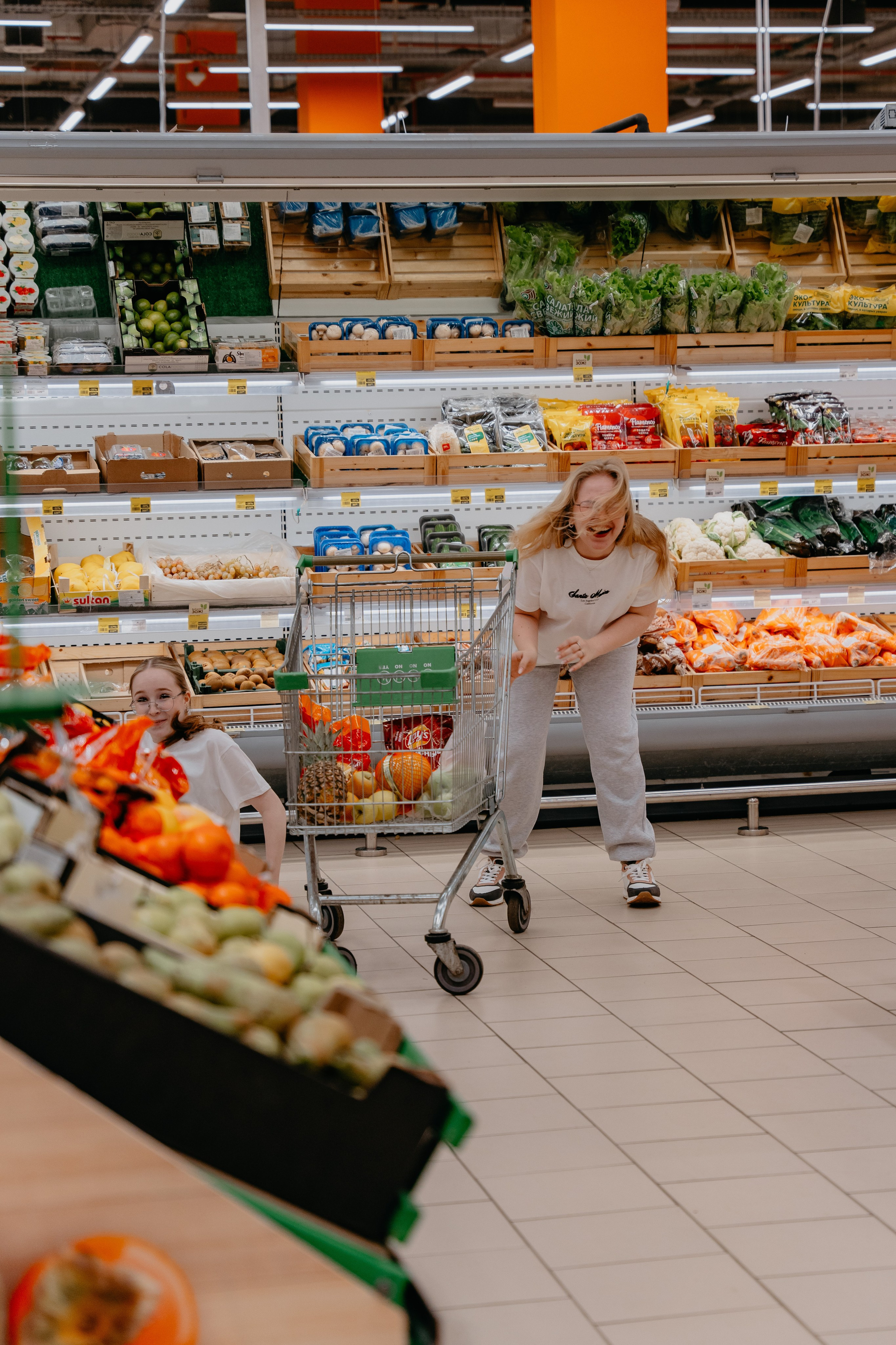 Поехали в ТЦ?