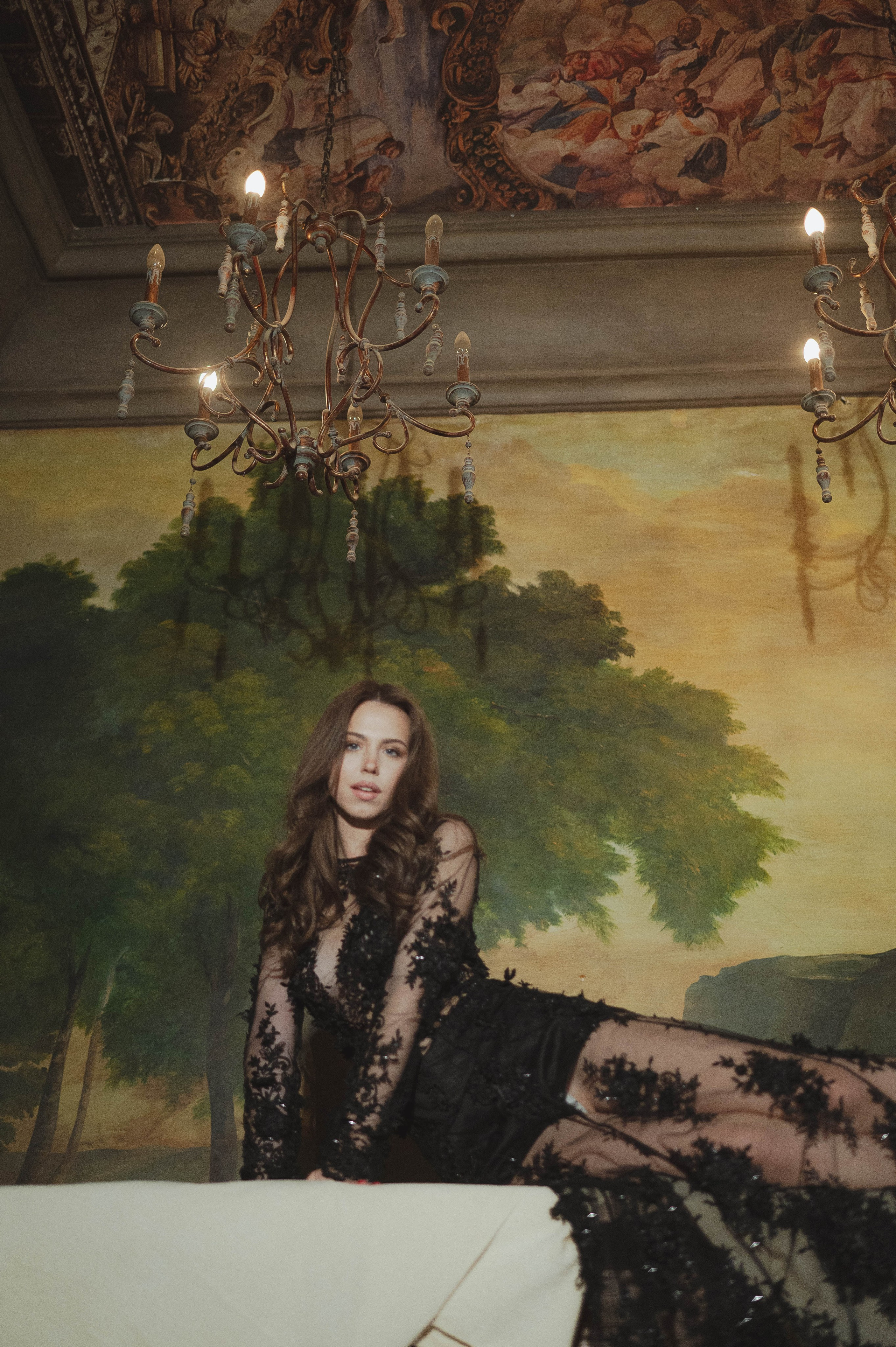 Фотостудия с песком и полотнами ткани. Свадебный фотограф Татьяна Лейн в Санкт-Петербурге