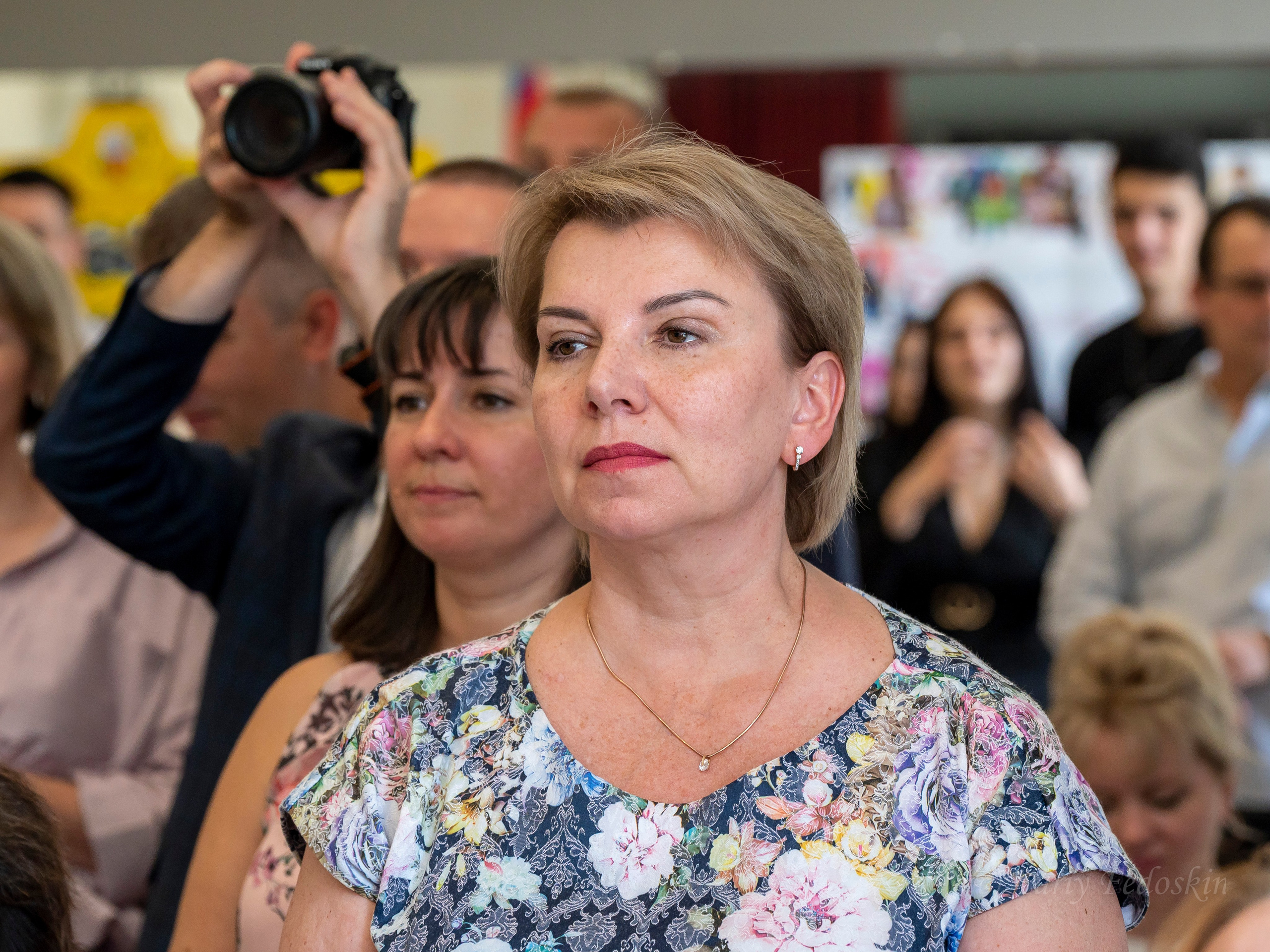 Репортаж о выпускном 9 классов в школе № 7 города Королёва, 26.06.24г. Профессиональный фотограф интерьеров в Москве Юрий Федоскин