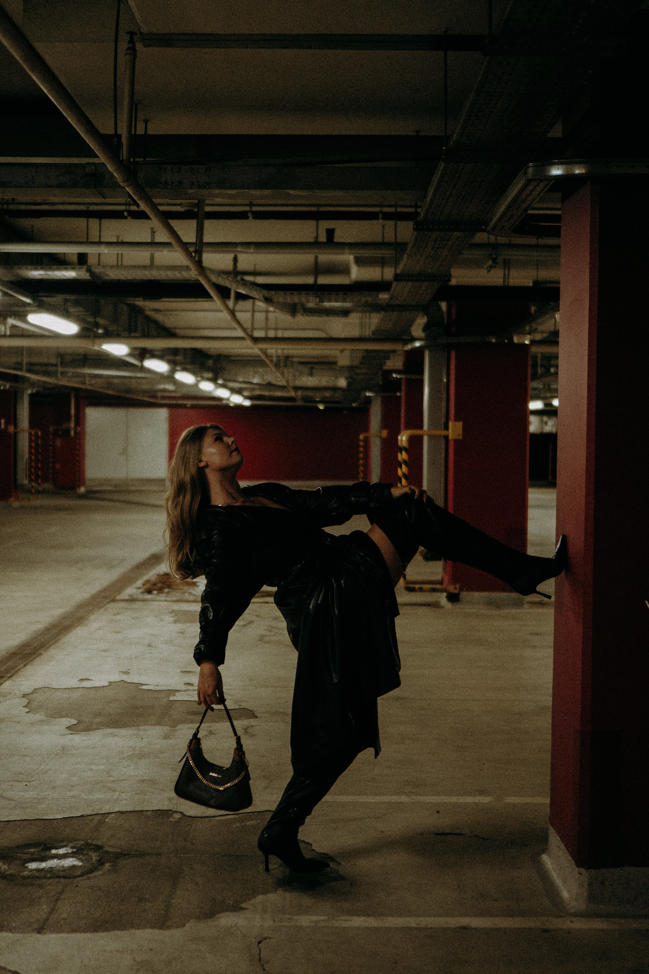 НА ПАРКОВКЕ. Профессиональный фотограф, Санкт-Петербург — Виктория Богомолова