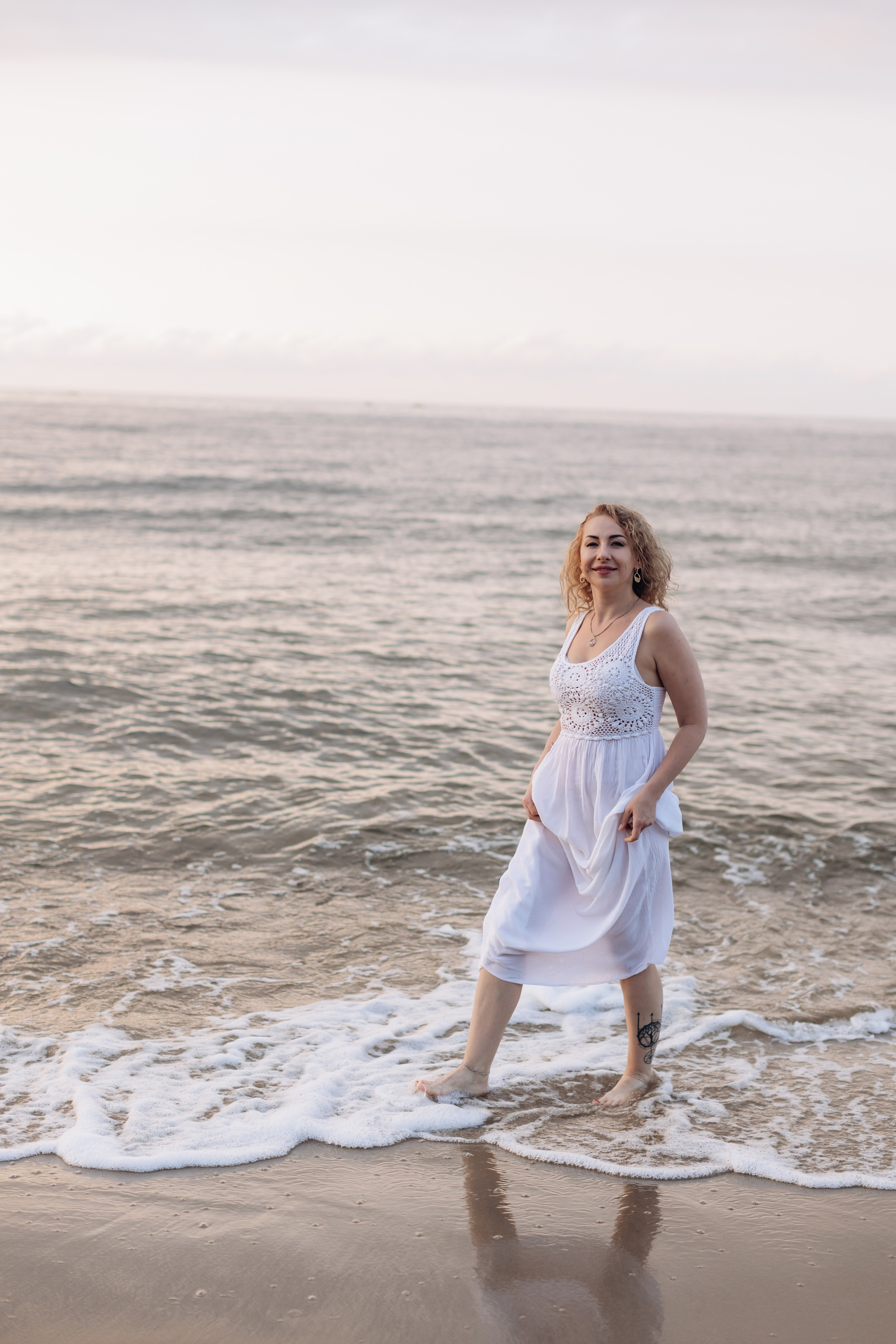 Подруги Отрадное море лето закат. Фотограф в Калининграде свадебная фотография, репортажная, фотосессии