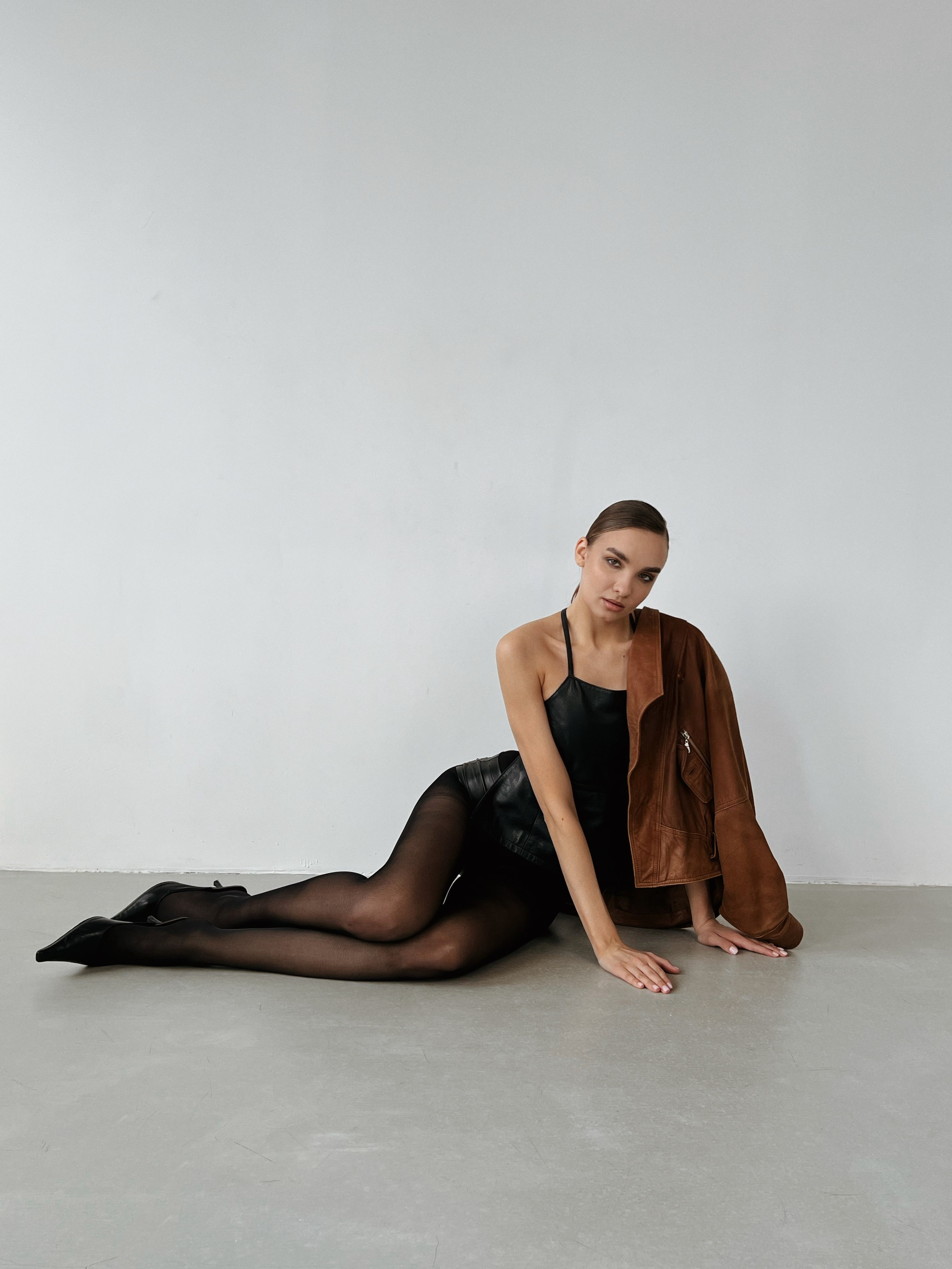 Наташа — студийная съемка. Мобильный фотограф и видеограф — Алина