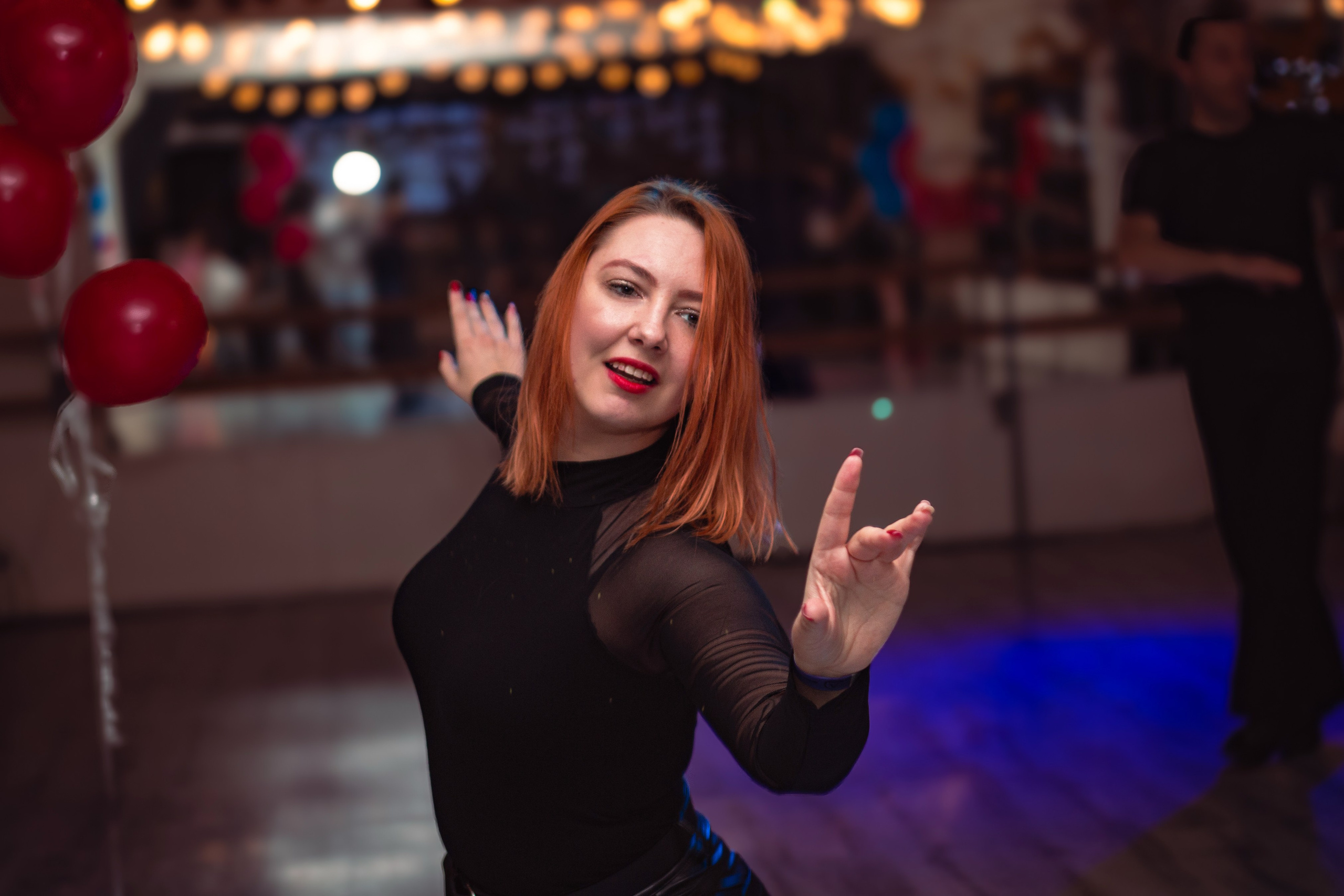 Dance cafe вечеринка