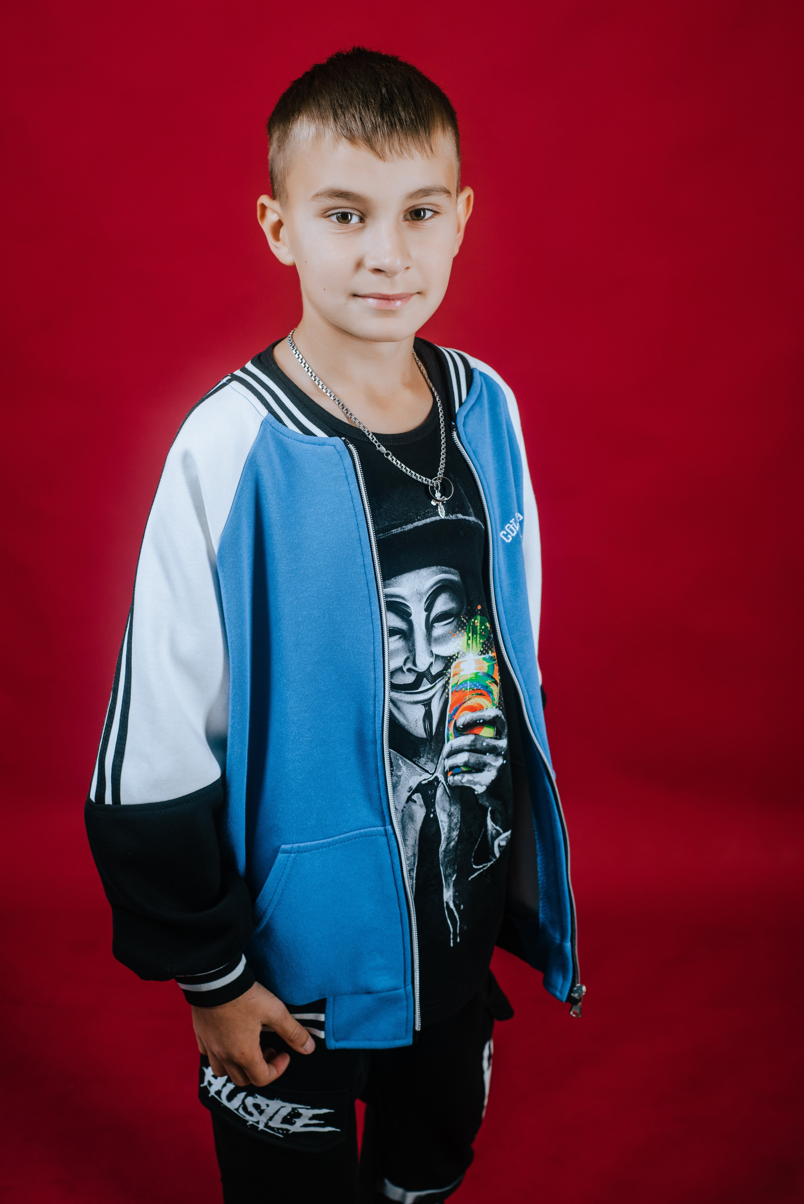 4Б — школа № 1. Фотограф Ярмишко Дарья. Выпускные фотокниги