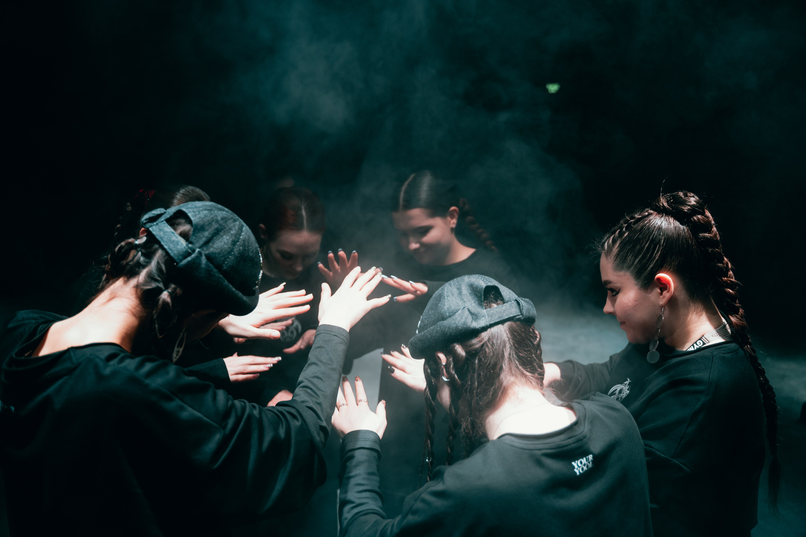 Бэкстейдж со съемок клипа Дышать. Главная