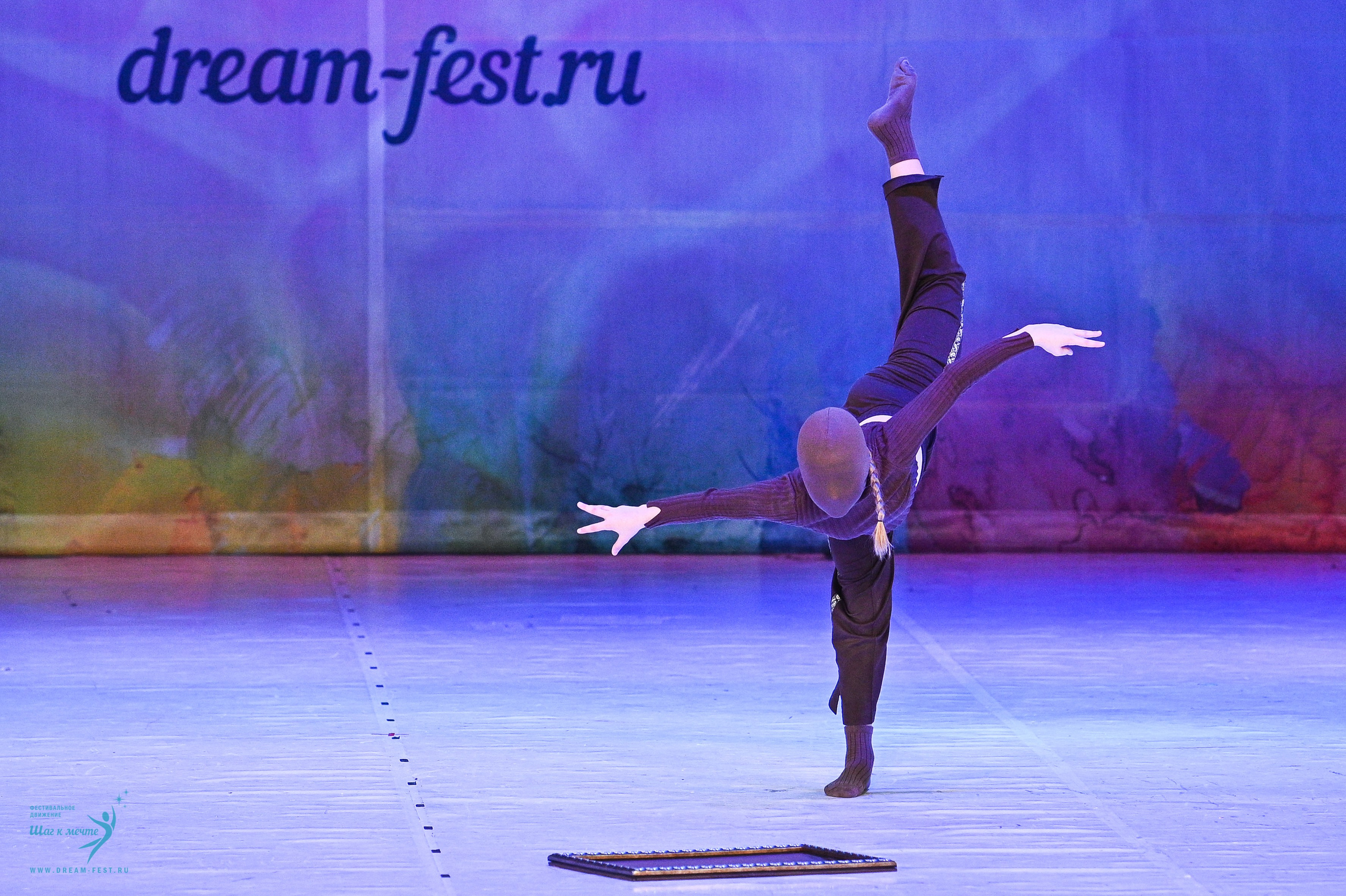 12.04.2025 Фестивальное движение «Шаг к мечте» г. Москва. Медиастудия Фото Концепт