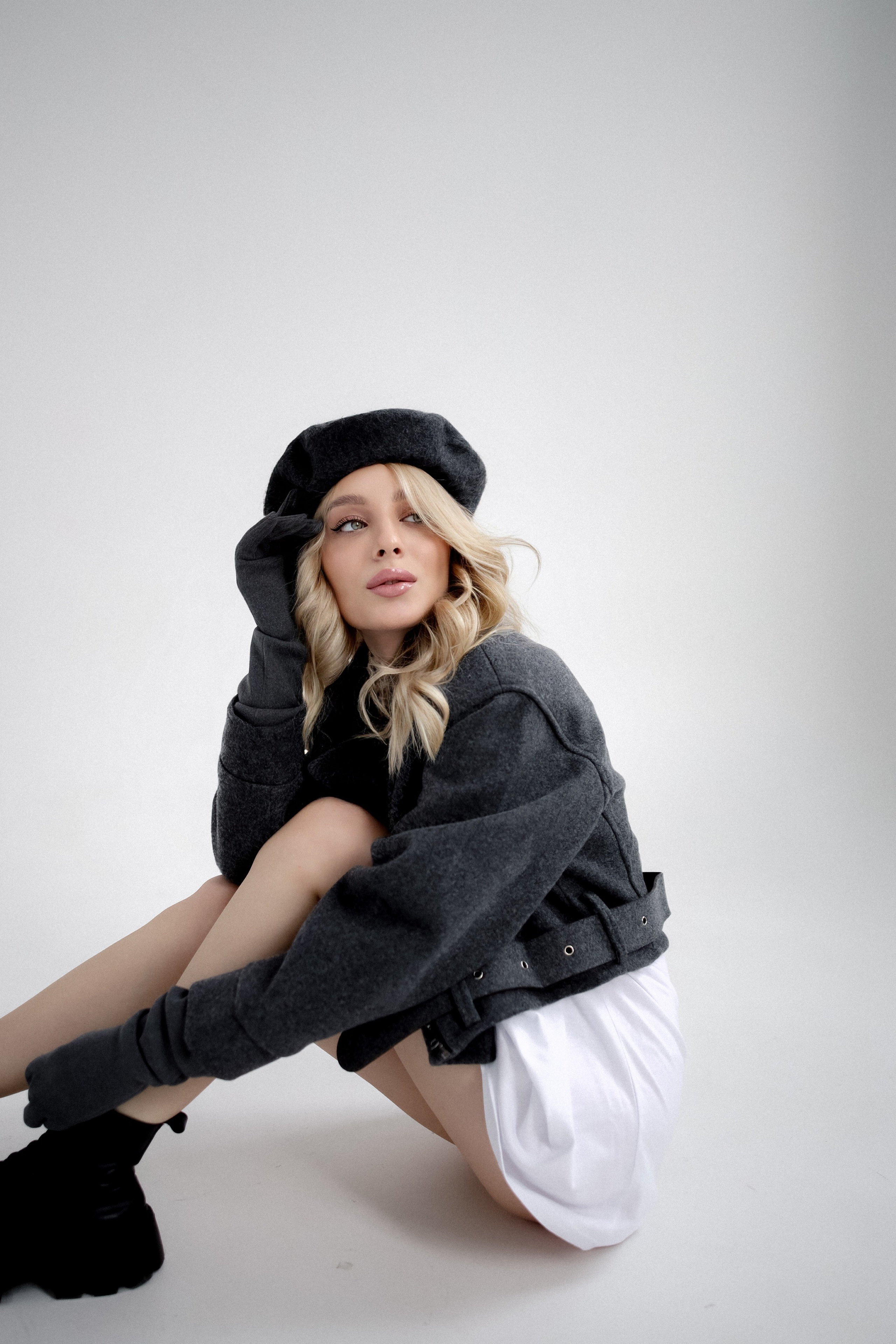 Женский портрет. Главная