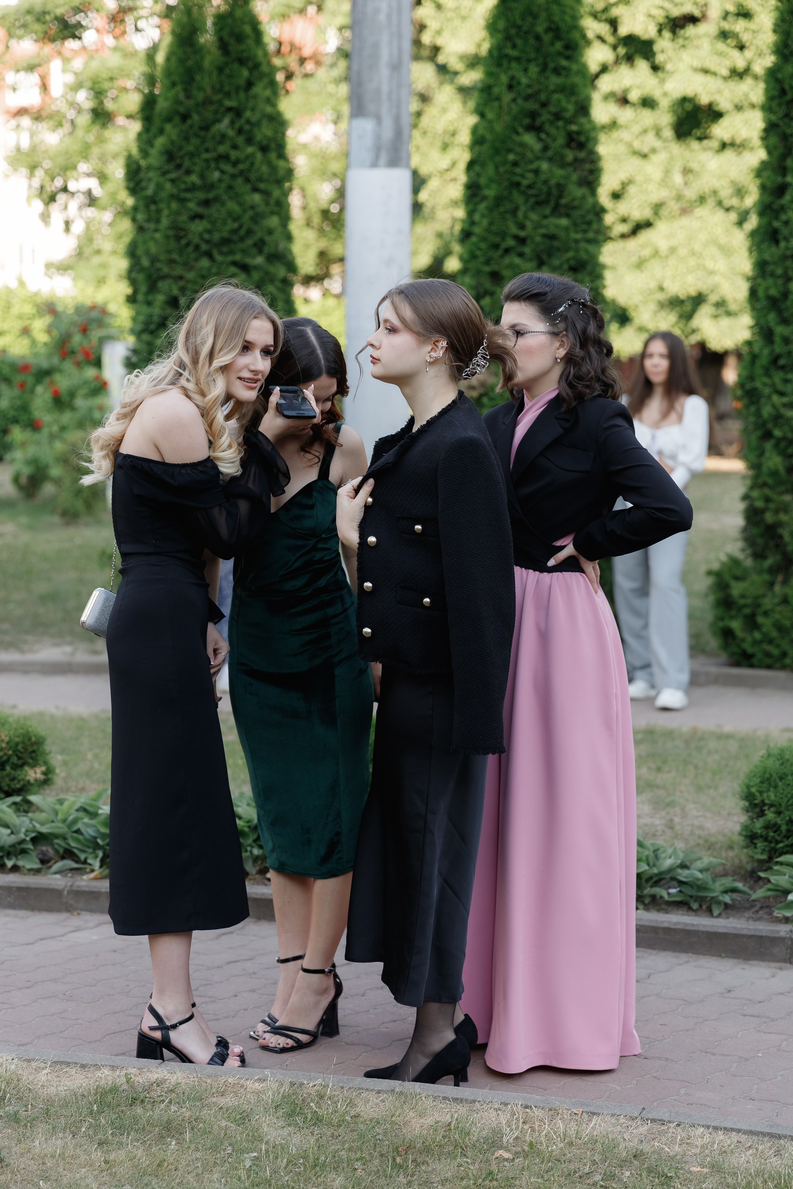 Школьный выпускной 2023 год в Минске. Свадебный фотограф в Минске/Беларуси Сергей Спиридонов