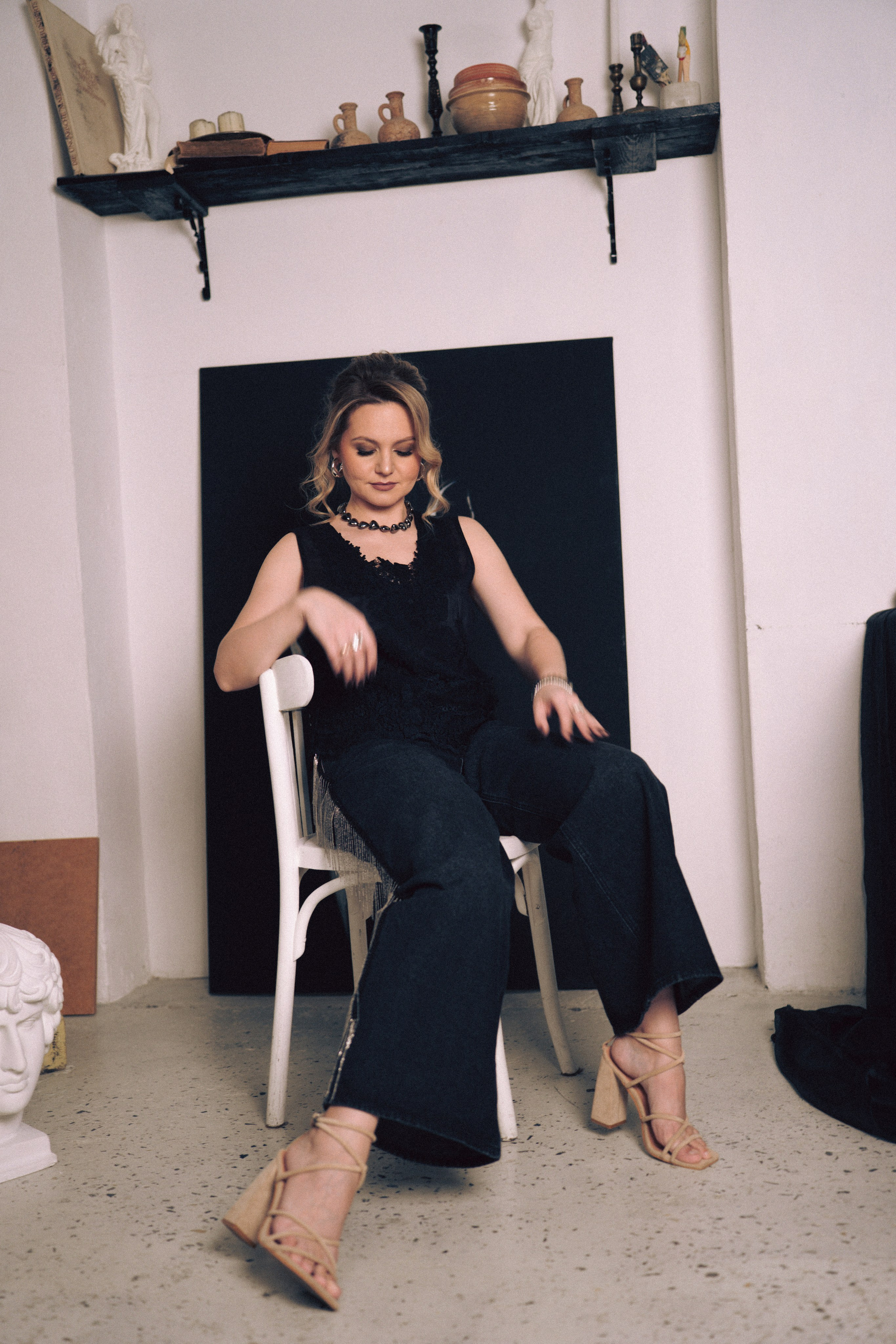 НОВОГОДНЯЯ ФОТОСЕСИИЯ В СТУДИИ ДЛЯ ДЕВУШКИ И ПРОГУЛКА ПО ЧЕРНЫШЕВСКОЙ. Профессиональный фотограф, Санкт-Петербург — Виктория Богомолова