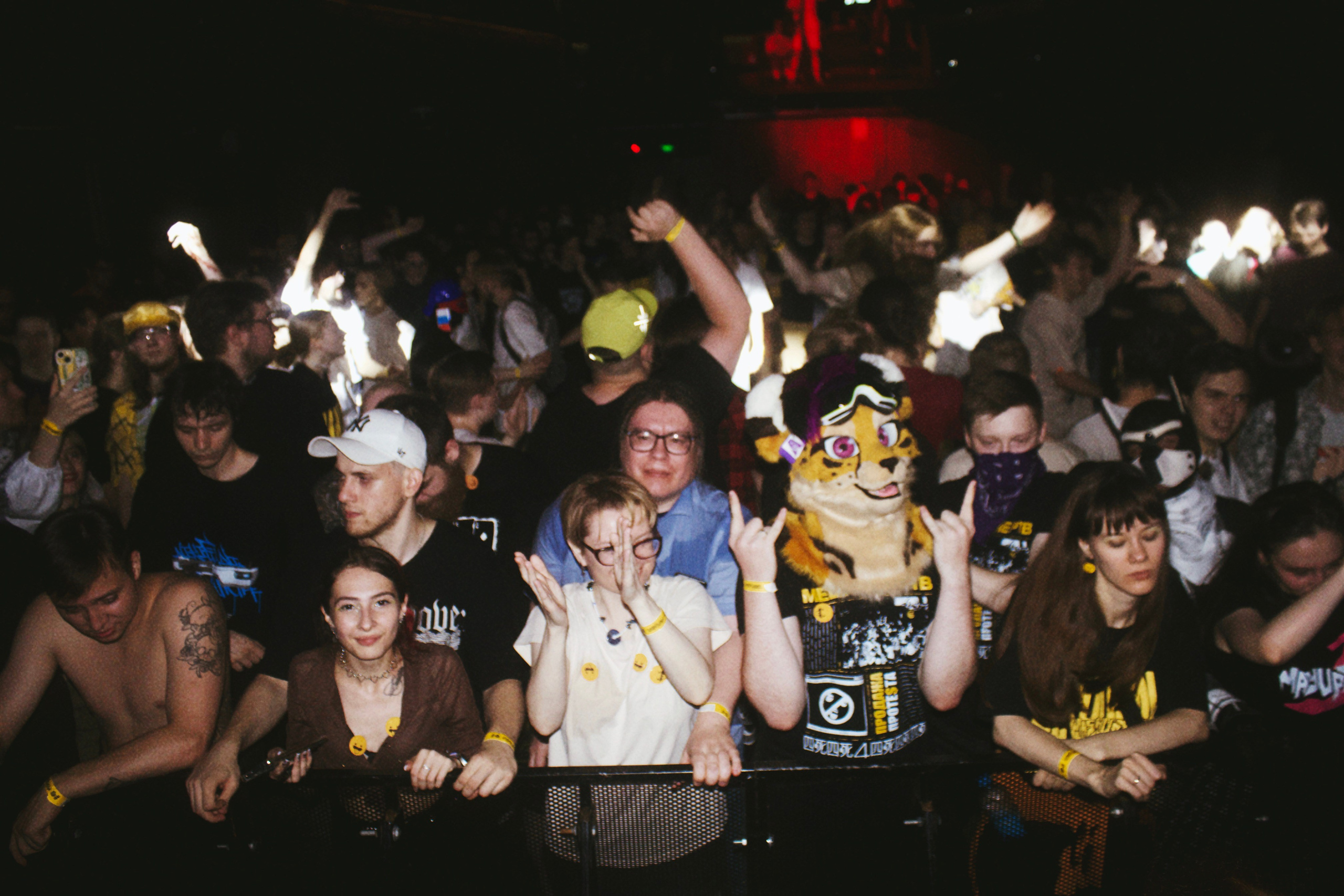 Фестиваль MASHUPBLE4. Концертный и портретный фотограф в Москве Соня Спросонья