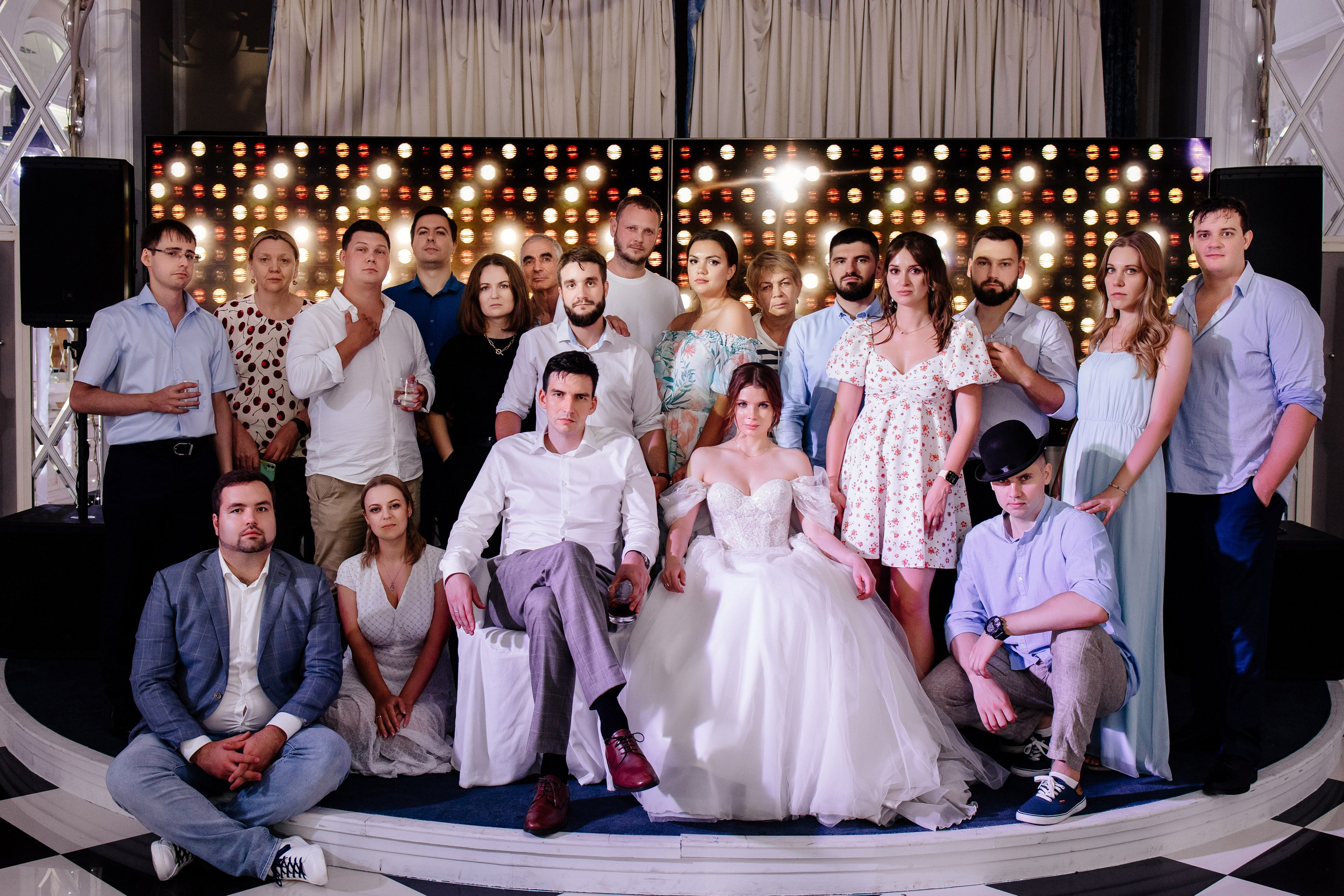 Свадебное утро в Hyatt Regency Хаятт Редженси, свадебная прогулка на Арме и банкет в О’Шалей. Свадебный и семейный фотограф Екатерина Иванова