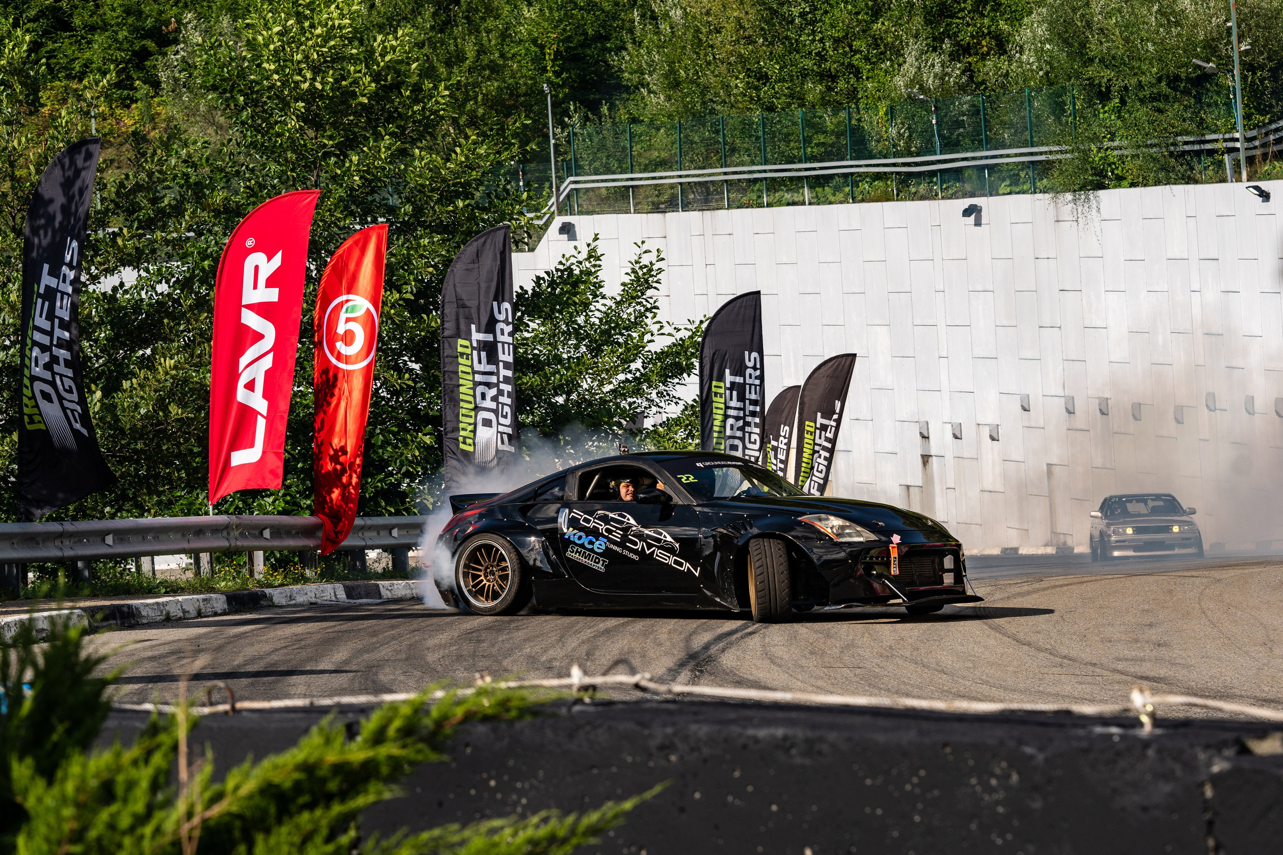 Автомобильные дрифт-гонки в рамках фестиваля Grounded 2024. Репортажный фотограф в Красной Поляне и Сочи Павлюченко Екатерина