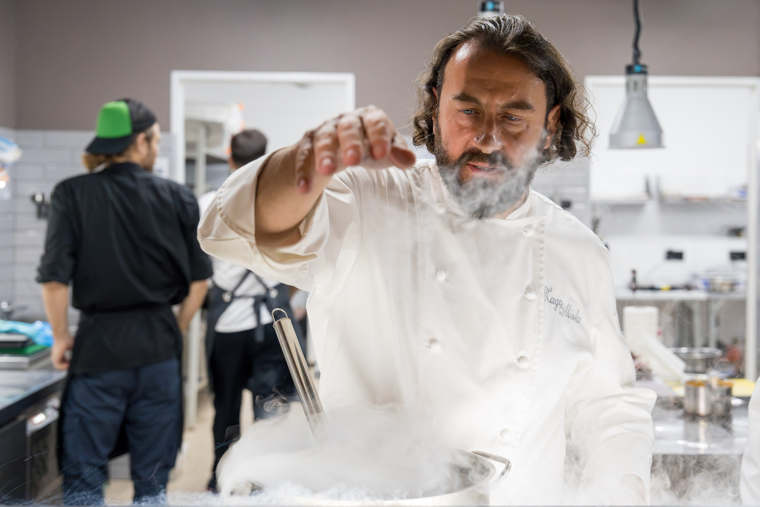 Гастрономический ужин «Лесная Италия» с Мирко Дзаго в ресторане RiverSide. Репортажный фотограф в Красной Поляне и Сочи Павлюченко Екатерина