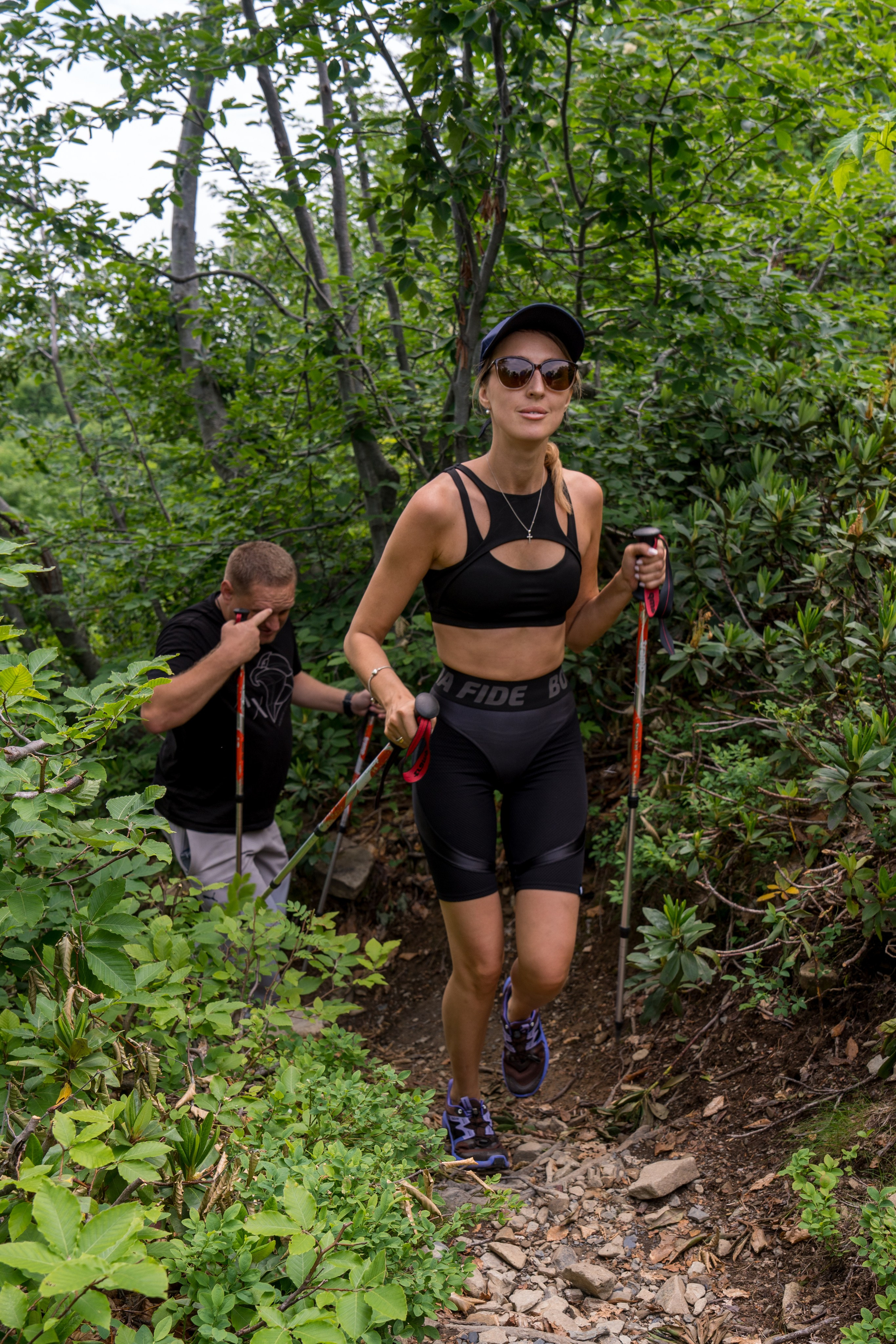 MICE мероприятие для компании «Доставка морем»: хайкинг к Ачипсинским водопадам. Репортажный фотограф в Красной Поляне и Сочи Павлюченко Екатерина