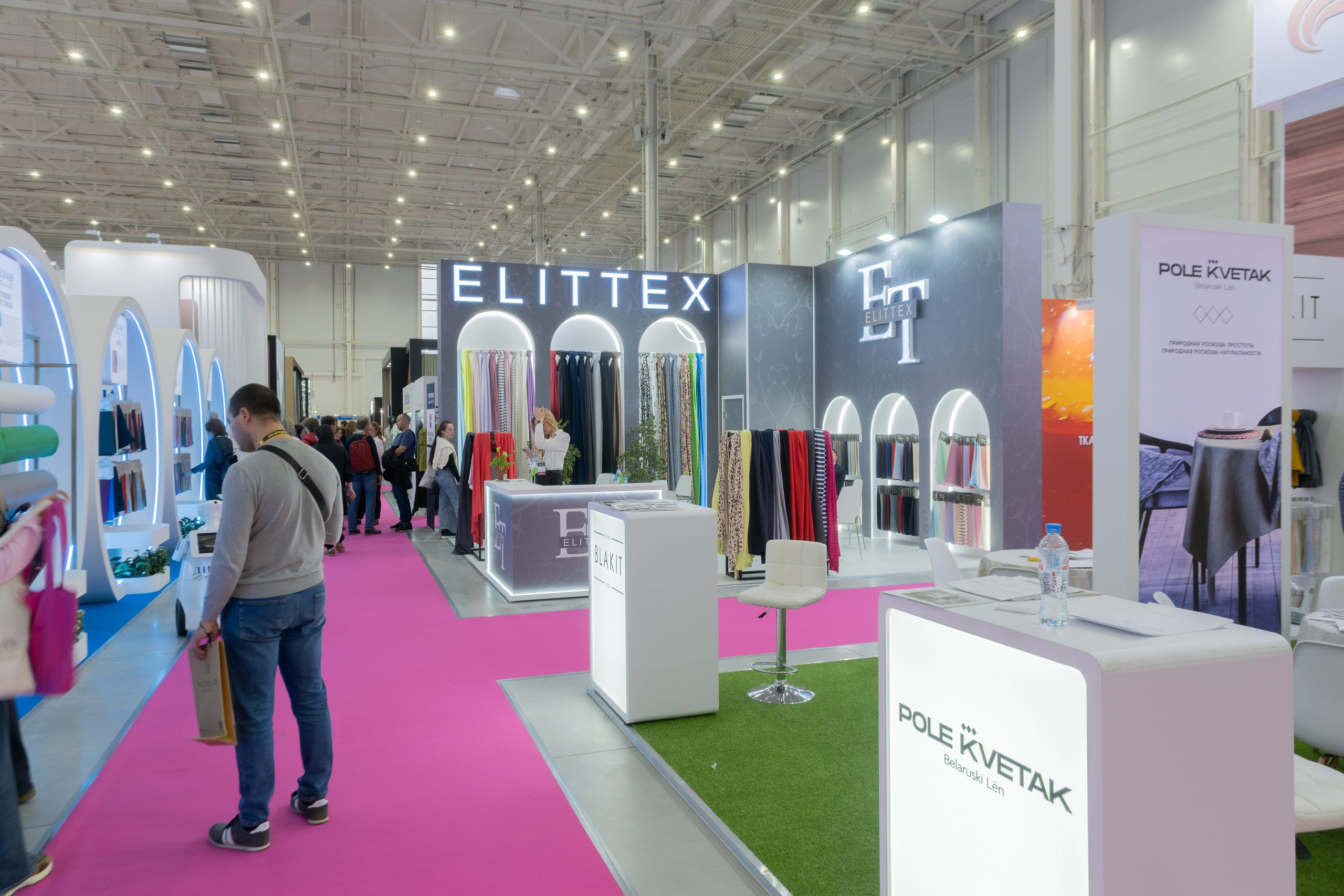 ИНТЕРТКАНЬ 2025 (ВЕСНА). Фёдор Карпов — профессиональный фотограф, работаю в Москве и области