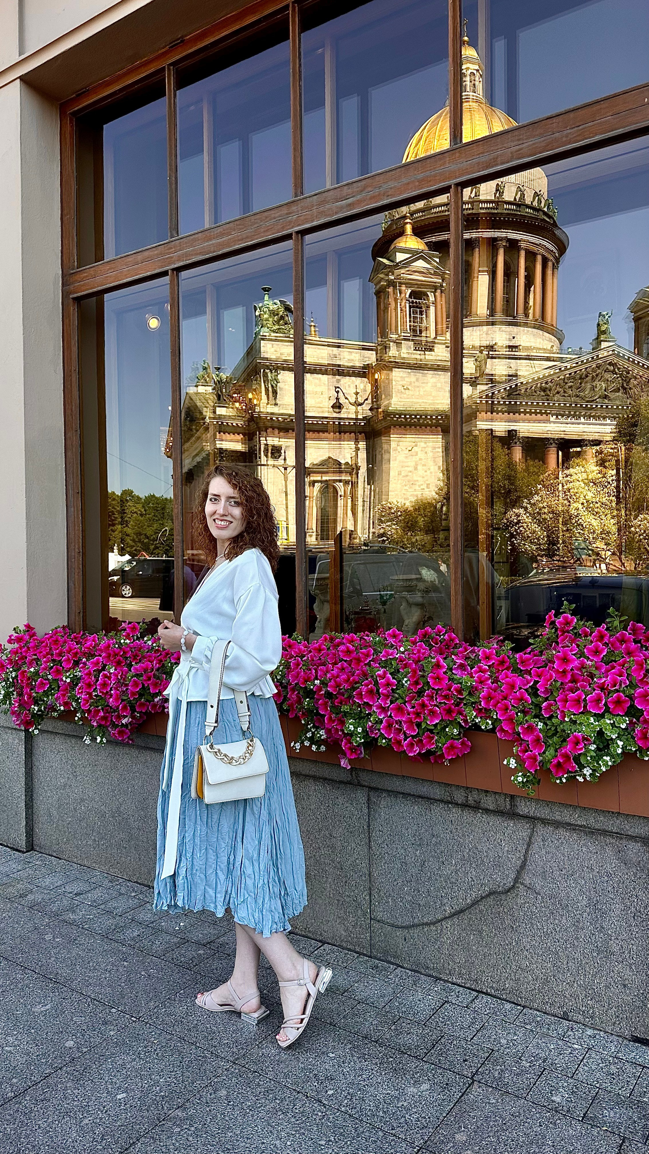 Прогулка по центру. КОНТЕНТ |БРЕНД фотограф Санкт-Петербург — Жанна Олтаржевская