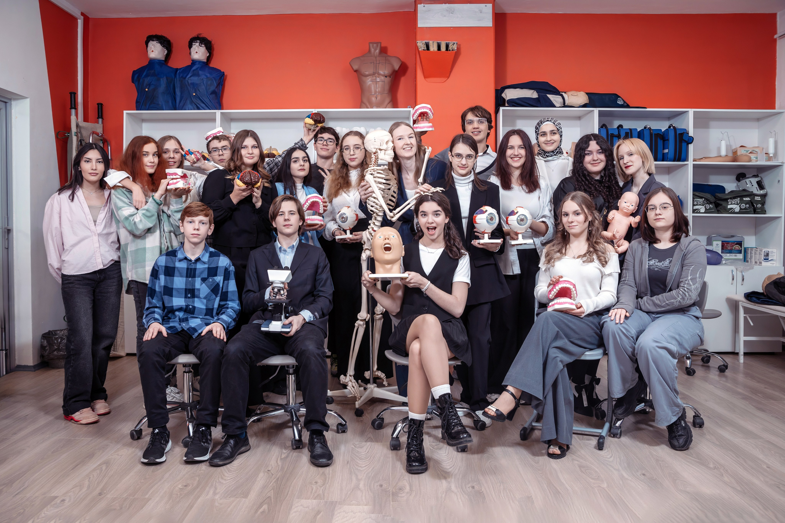 Заказать общее фото класса для выпускников школы и детского сада в Москве и Московской области. Фотограф в Москве и Московской области Олег Подлесных