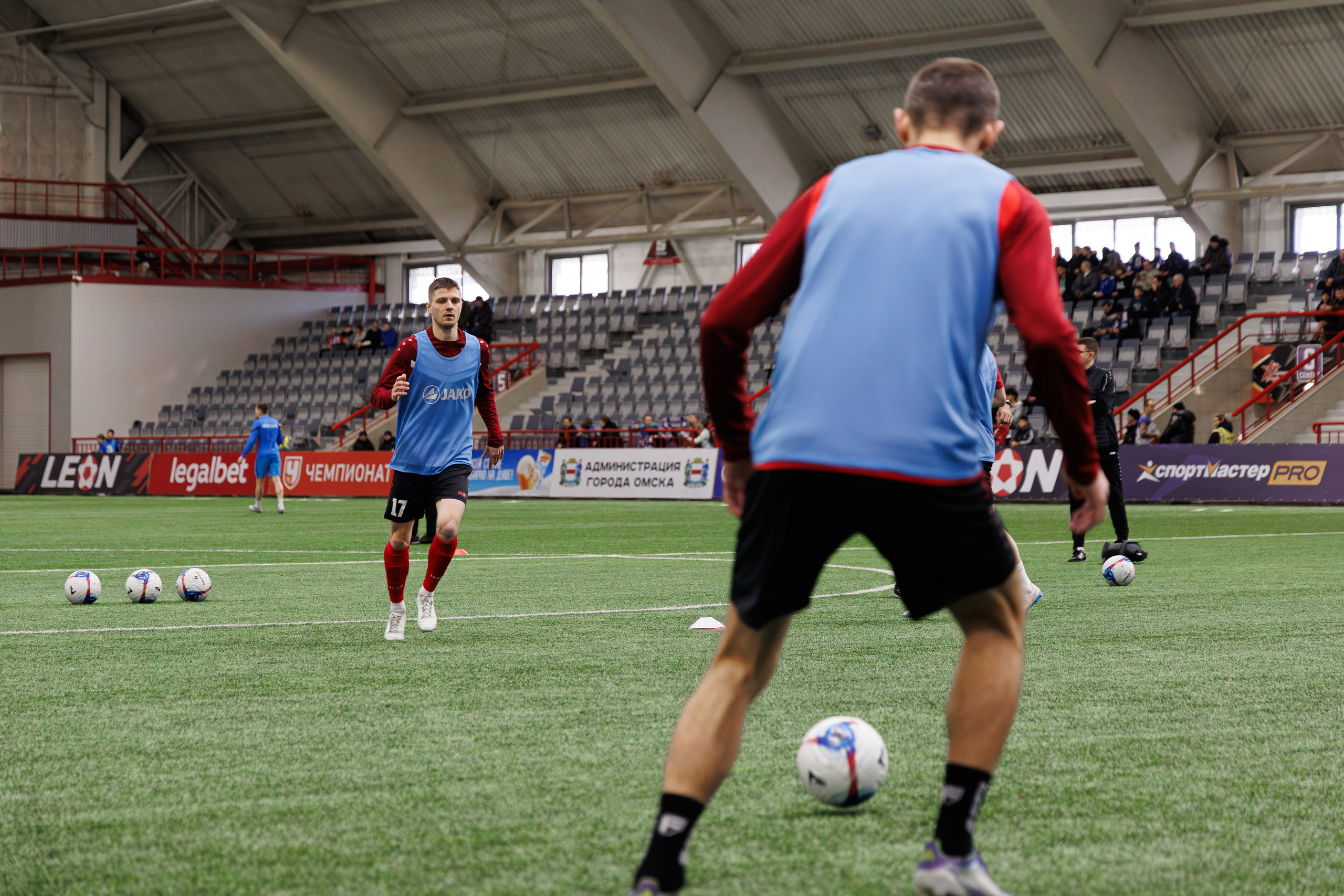 Иртыш — Текстильщик. Свадебный и репортажный фотограф в Омске. Червоткин Никита