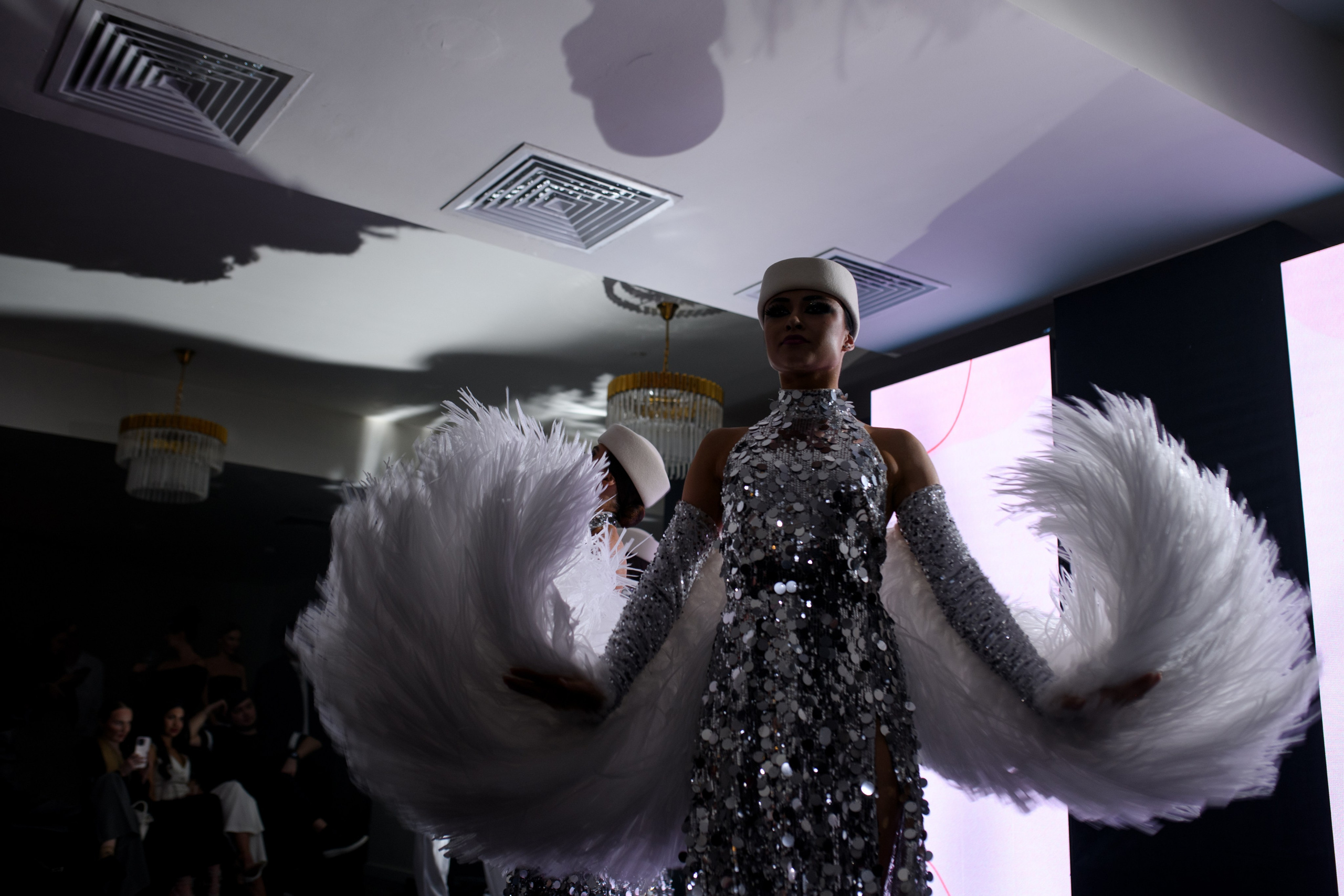 MORE AMORE EVENT HALL — BIRTHDAY`25. Свадебный фотограф Екатеринбург/Челябинск — Любовь Волохова