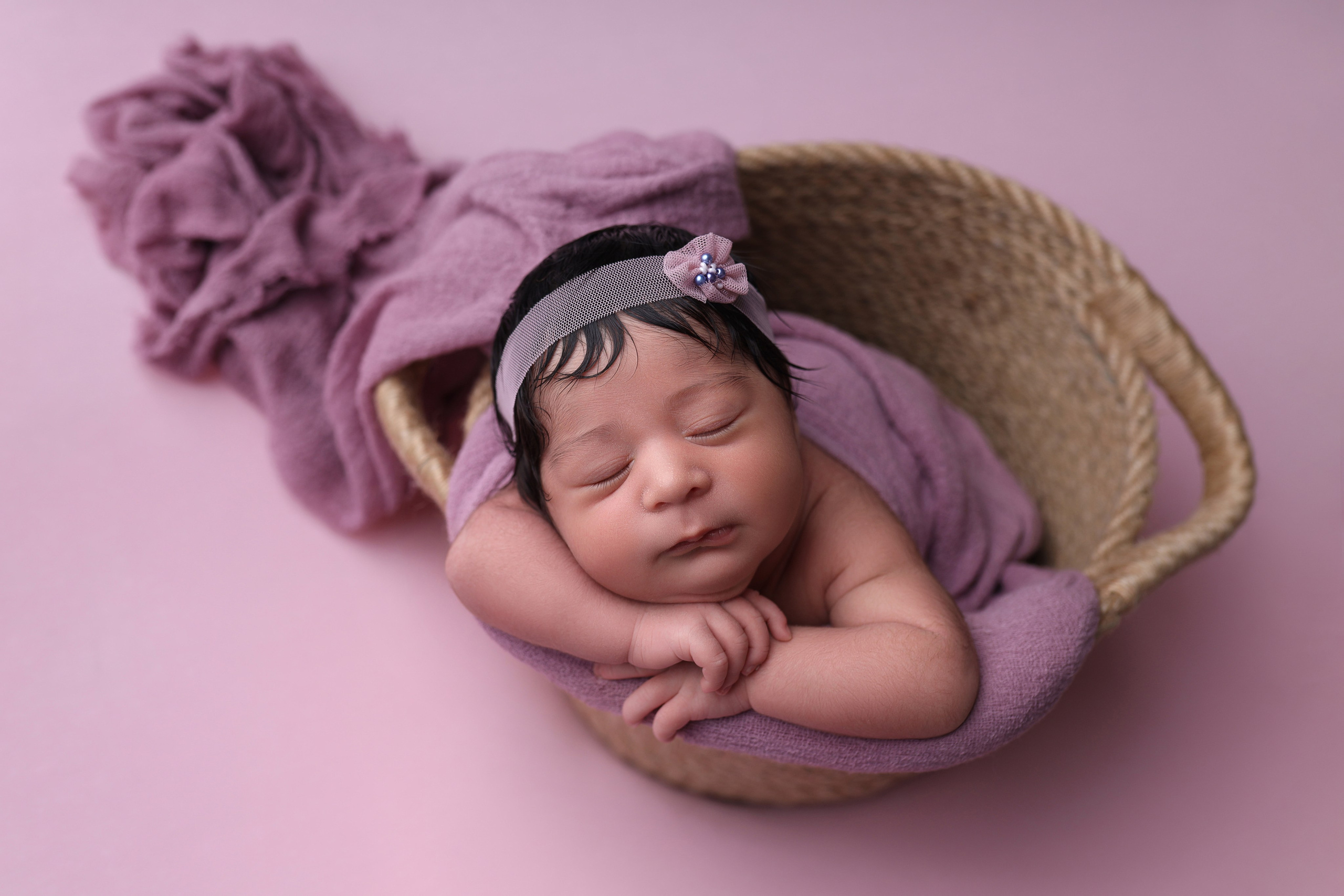 Newborn девочки. Фотограф новорожденных Модяева Ирина